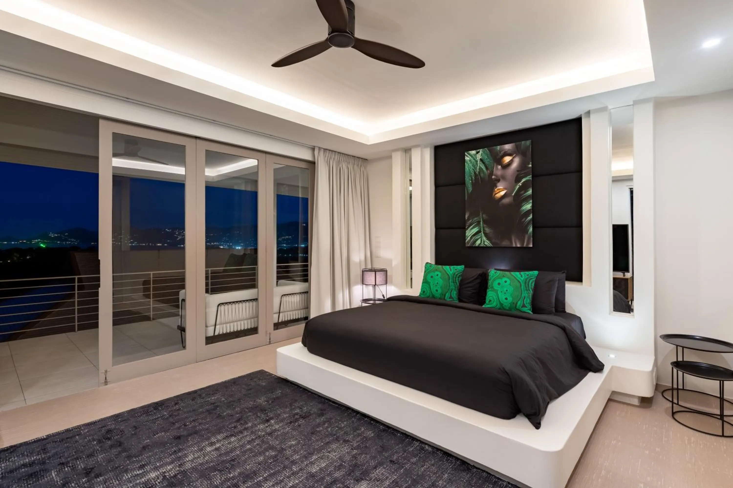 Bed in Villa Kohia, stunning sea views, breakfast, serviced daily, private dining service on request, North Chaweng