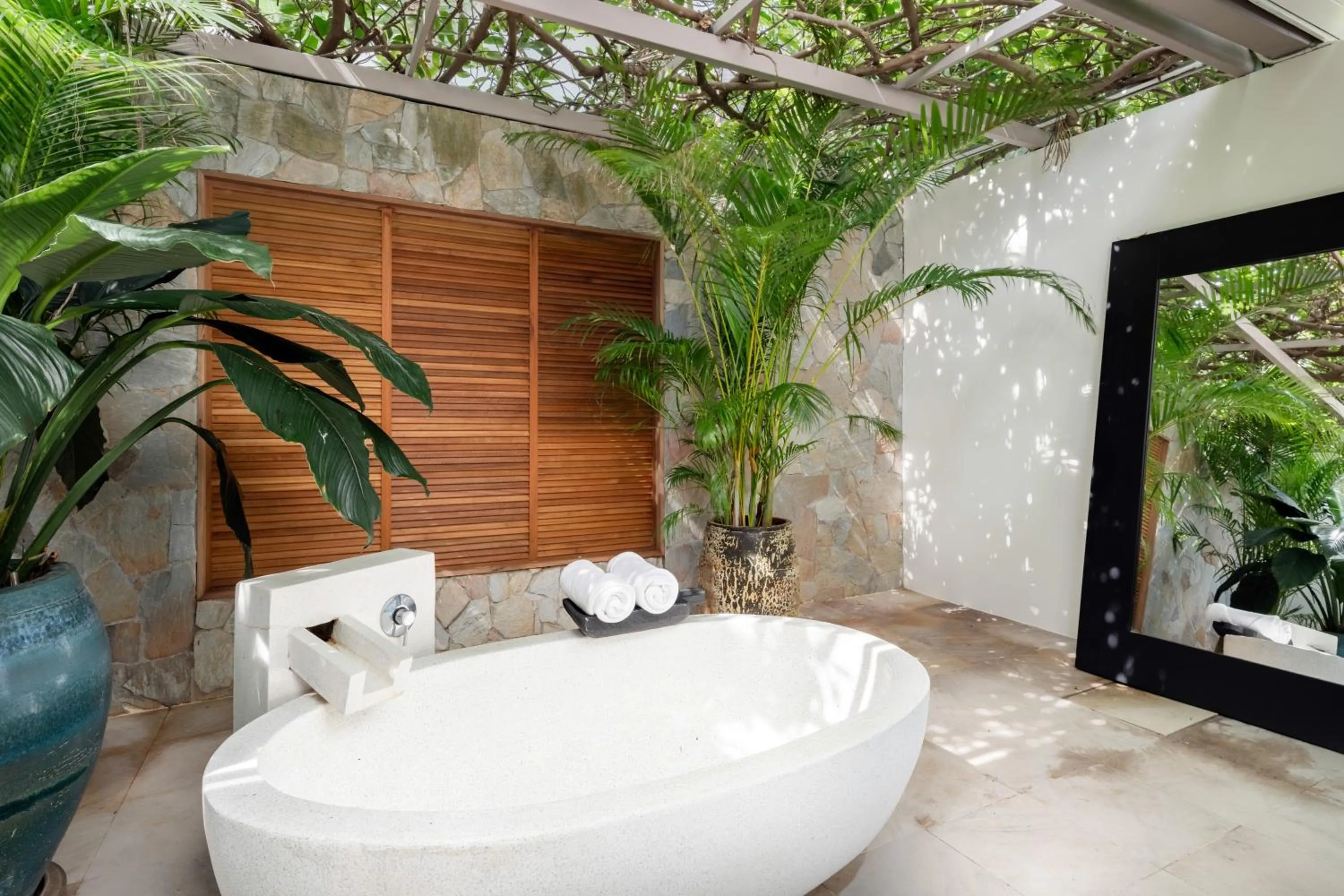 Villa Kohia, stunning sea views, breakfast, serviced daily, private dining service on request, North Chaweng