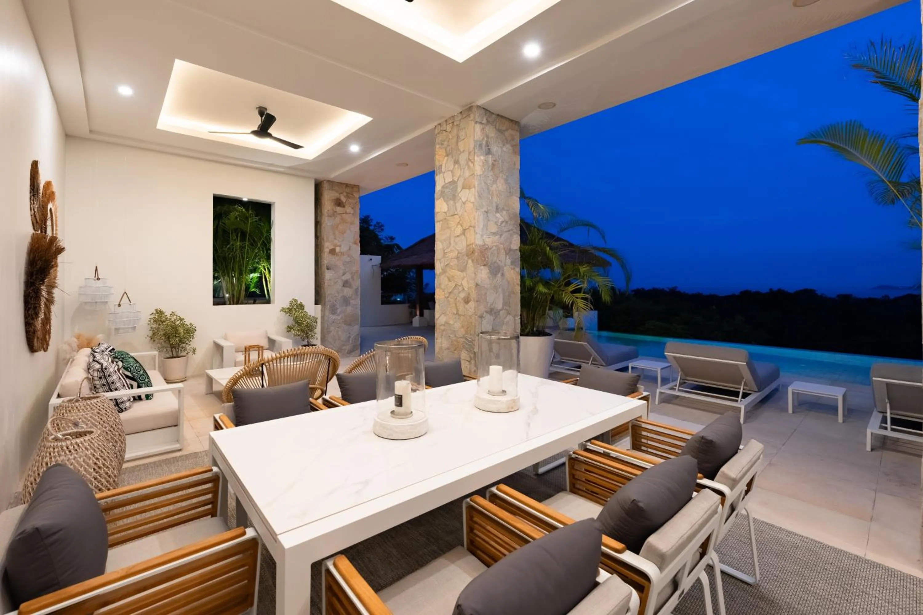 Villa Kohia, stunning sea views, breakfast, serviced daily, private dining service on request, North Chaweng