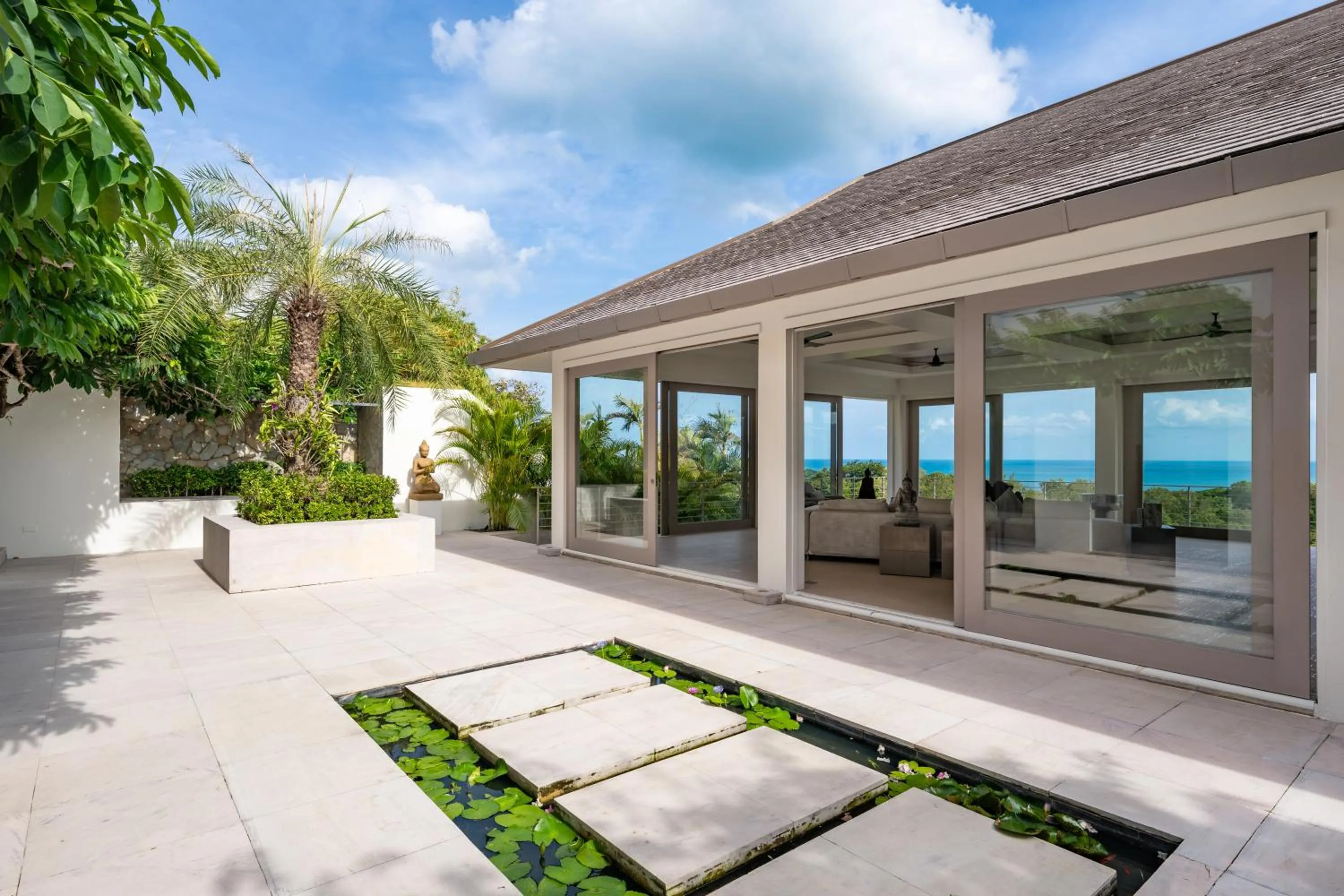 Property building in Villa Kohia, stunning sea views, breakfast, serviced daily, private dining service on request, North Chaweng