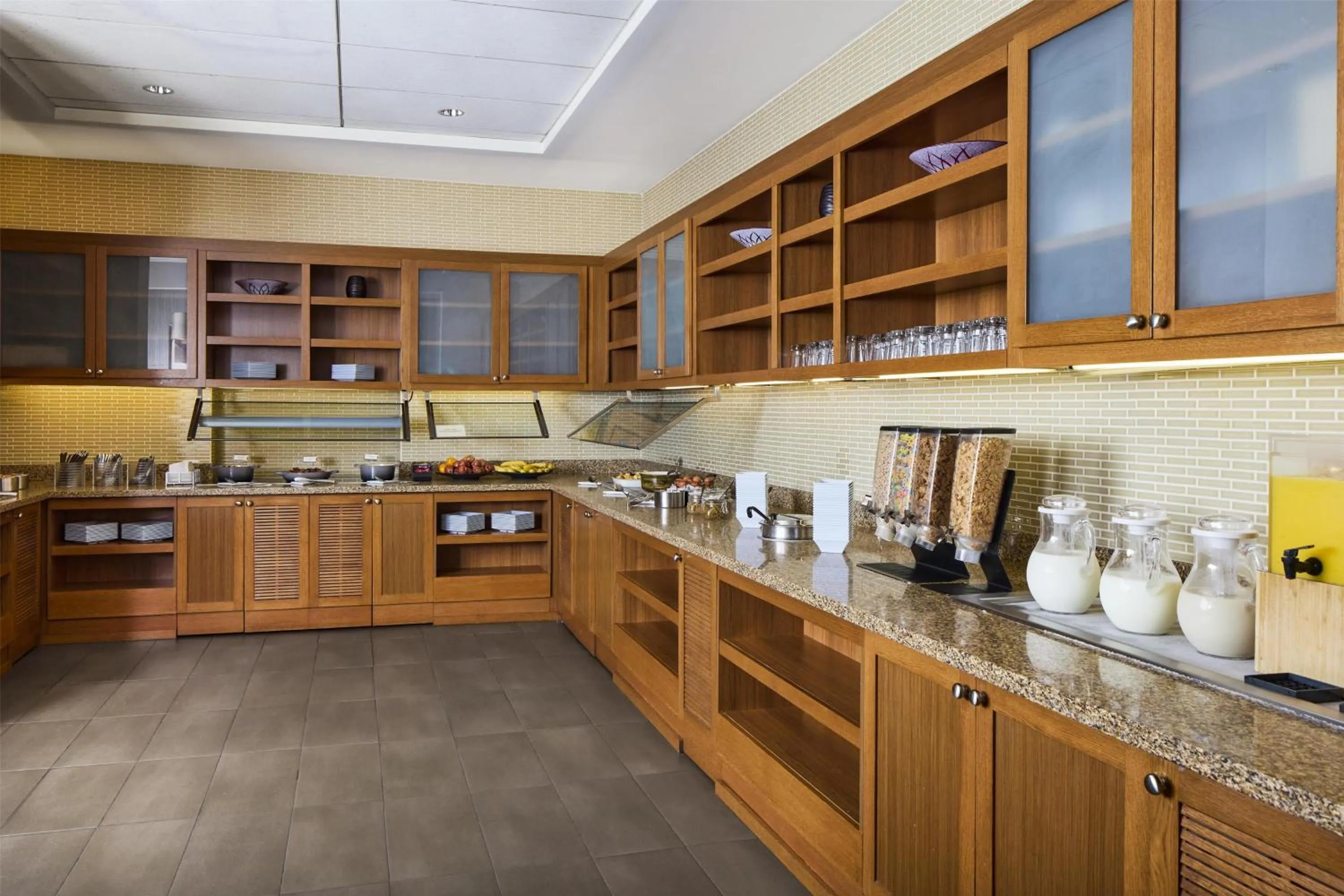 Breakfast in Hyatt Place New York Yonkers