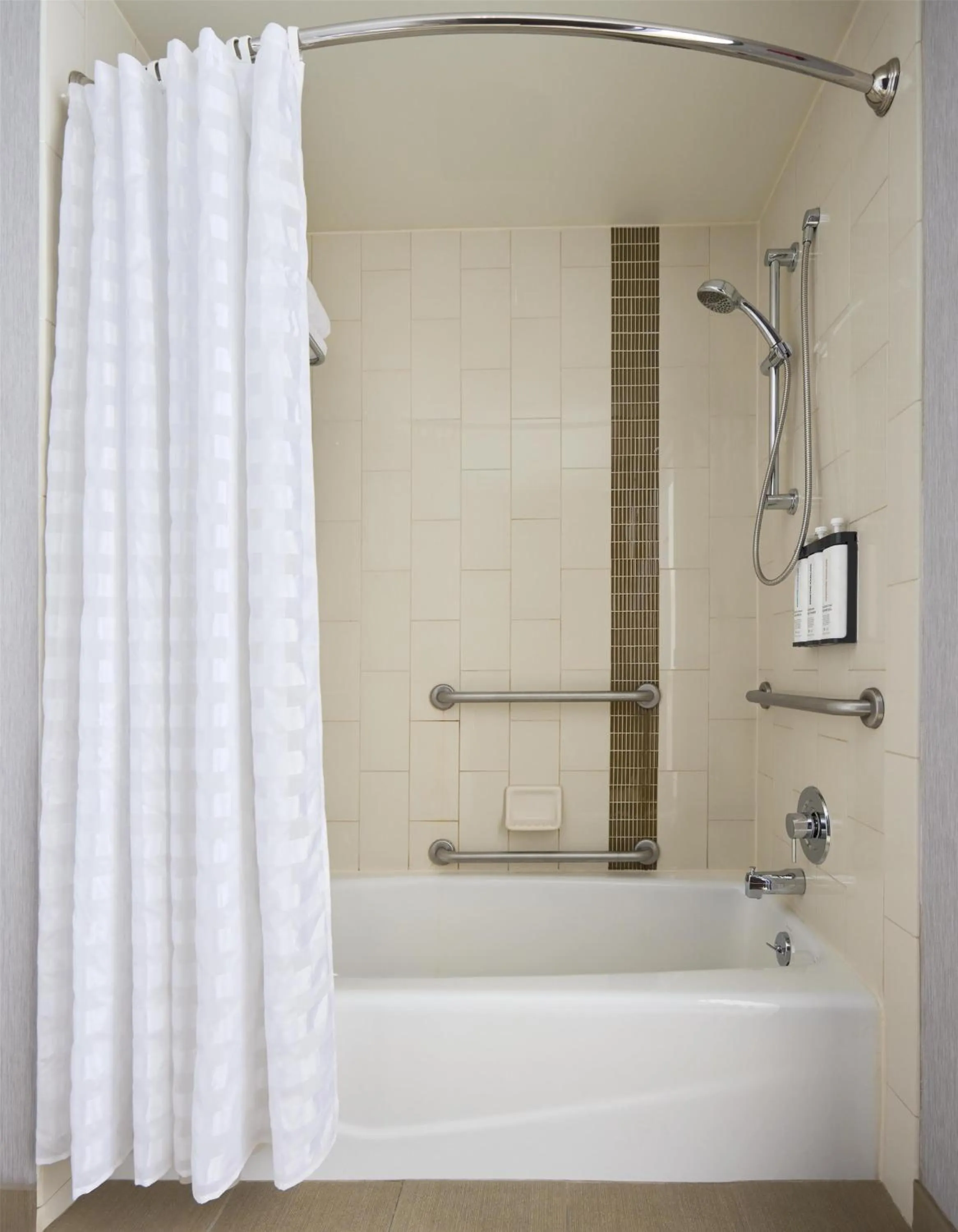 Bathroom in Hyatt Place New York Yonkers