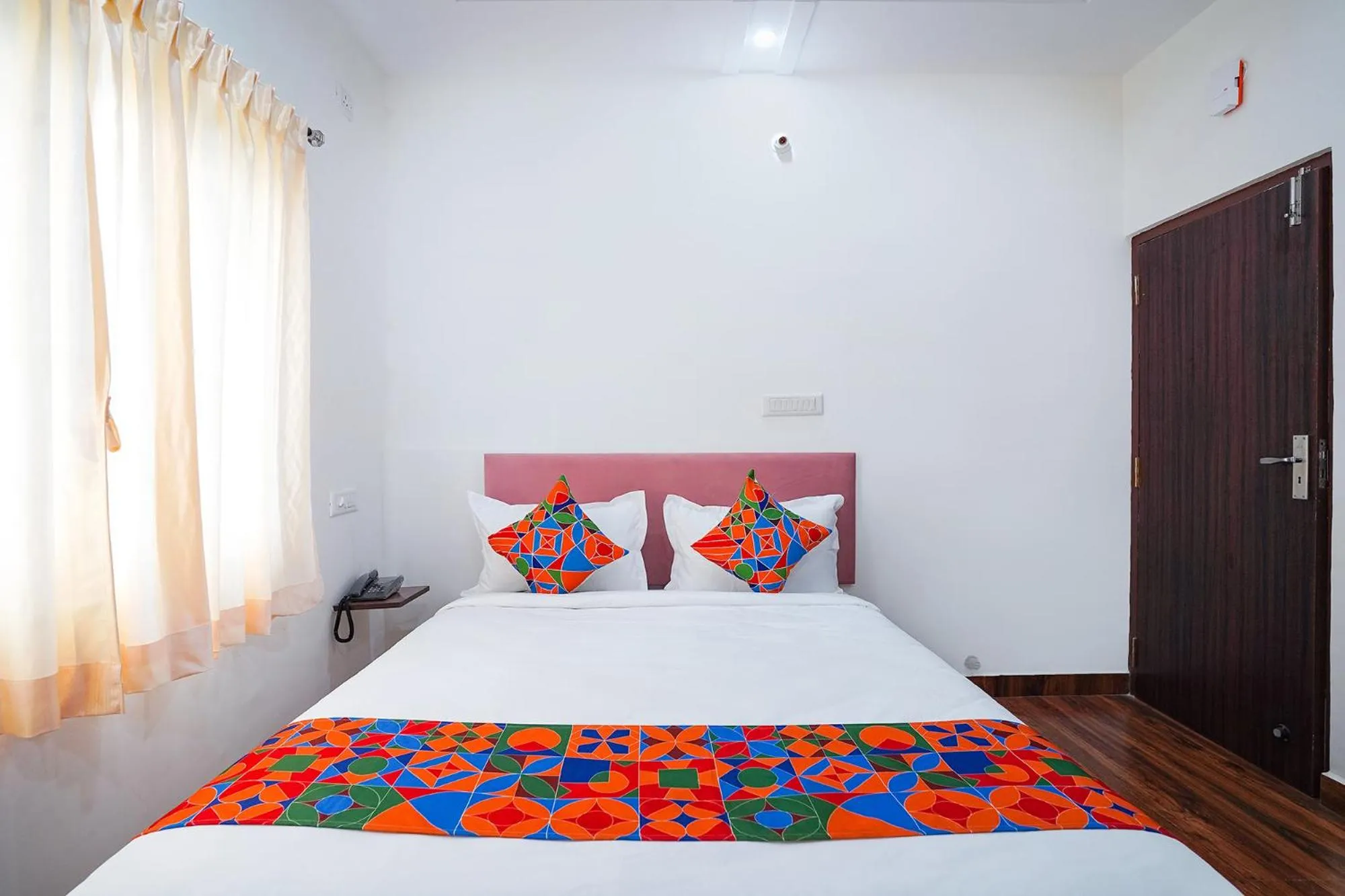 Bed in FabHotel HSR Gateway