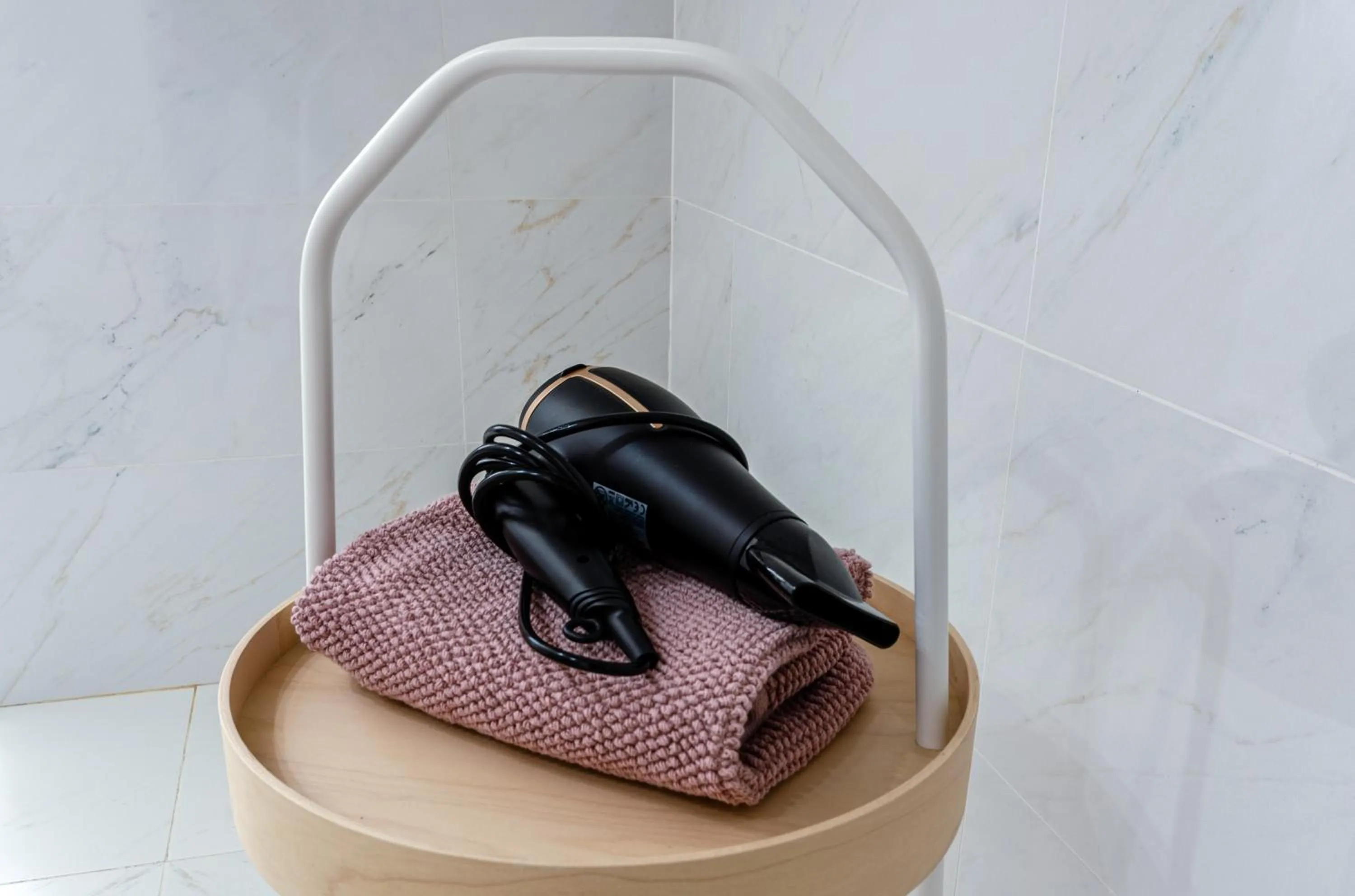 heating in The 7 Hotel, Suites, Studios & Apartments