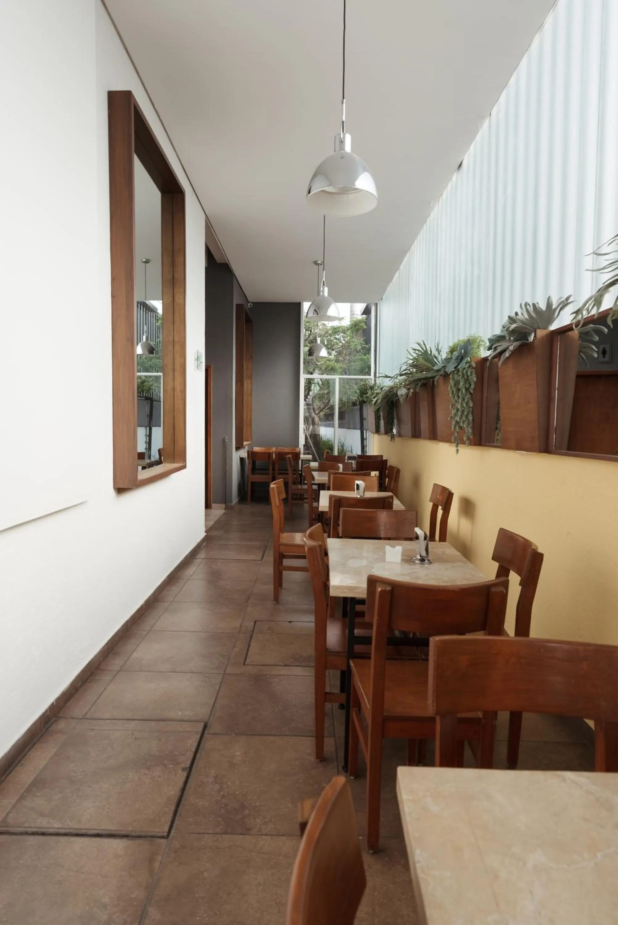 Restaurant/places to eat in Hoteles Unico Express