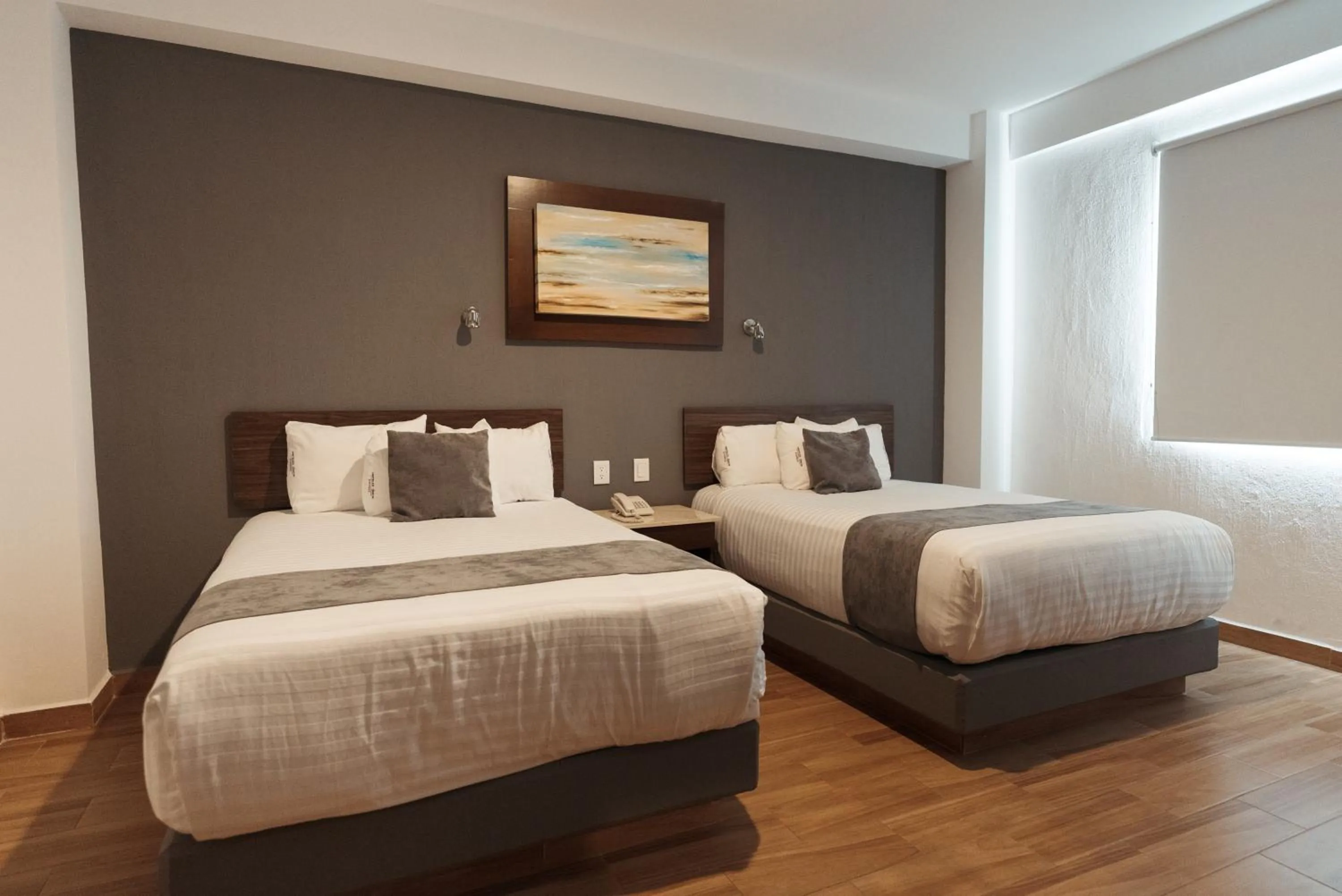 Photo of the whole room, Bed in Hoteles Unico Express