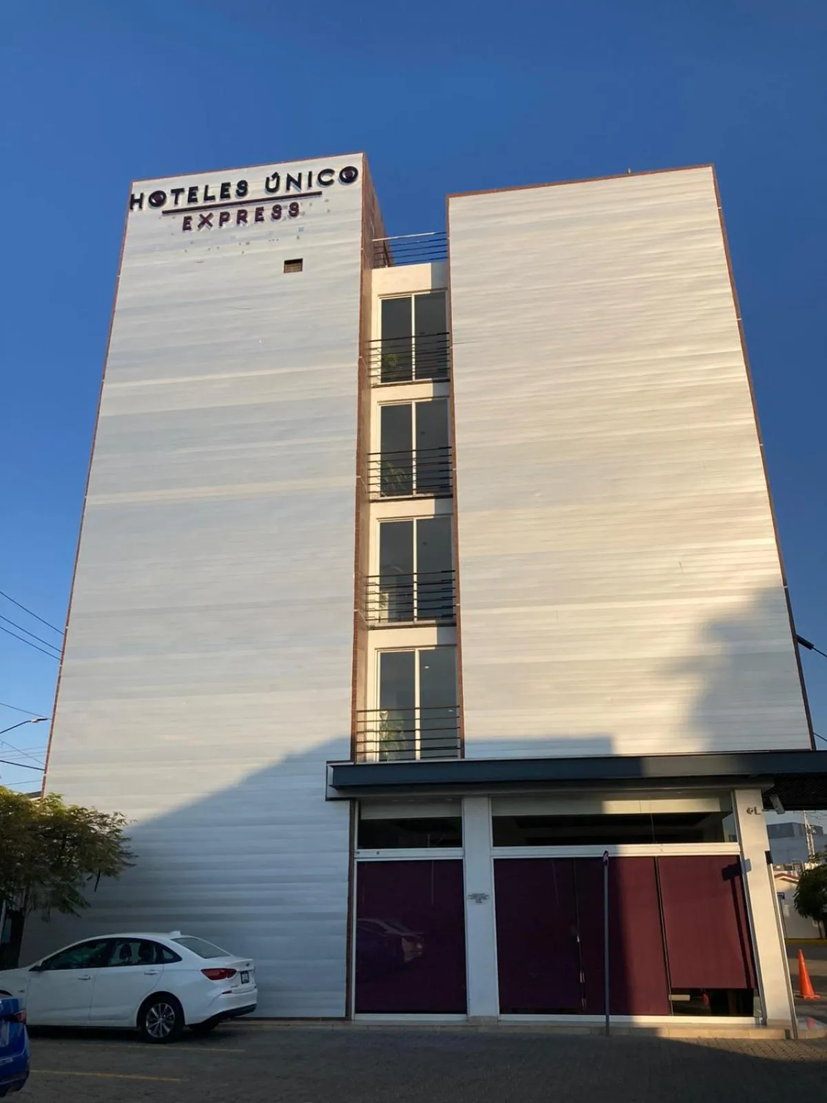 Property building in Hoteles Unico Express