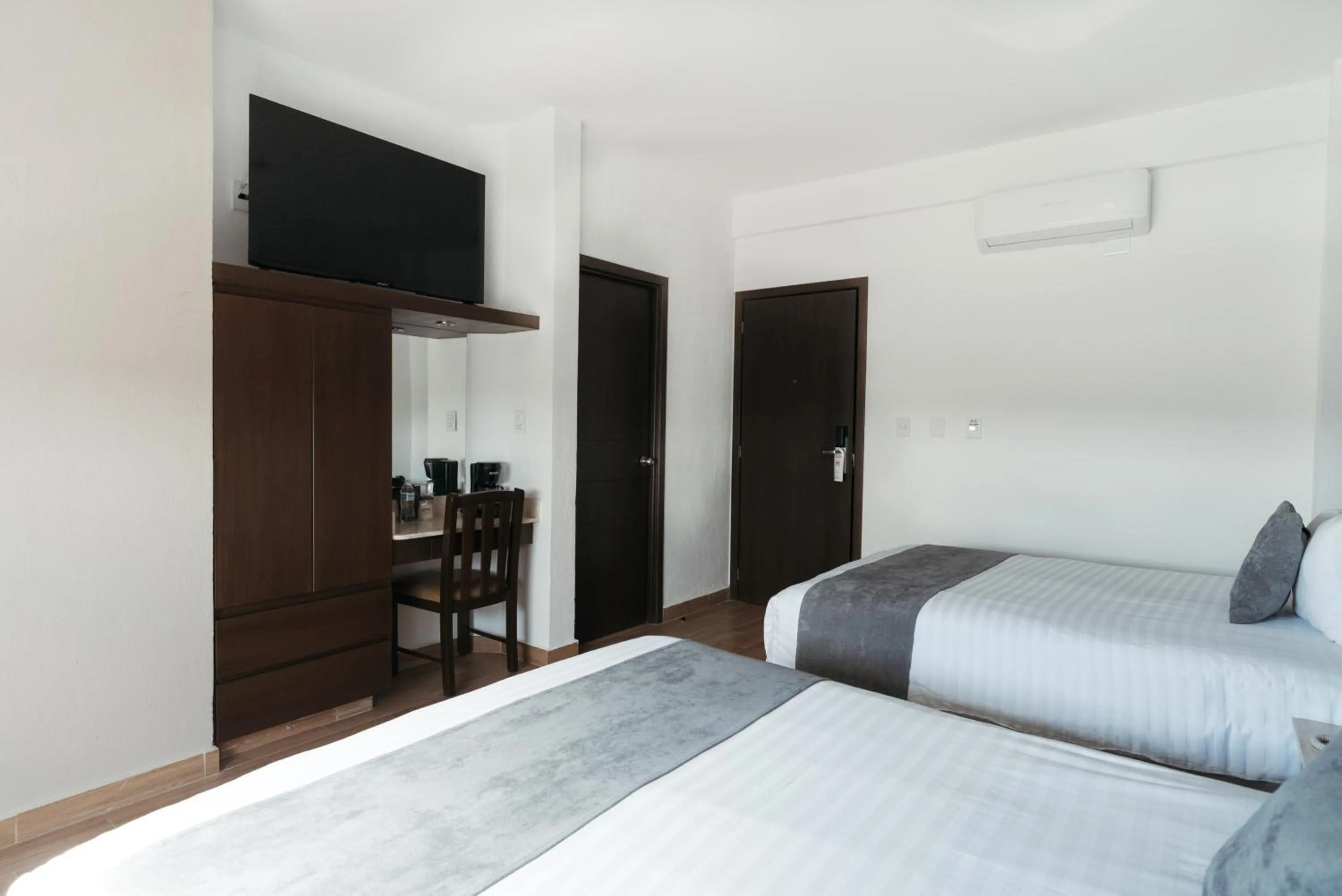 Bedroom, Bed in Hoteles Unico Express