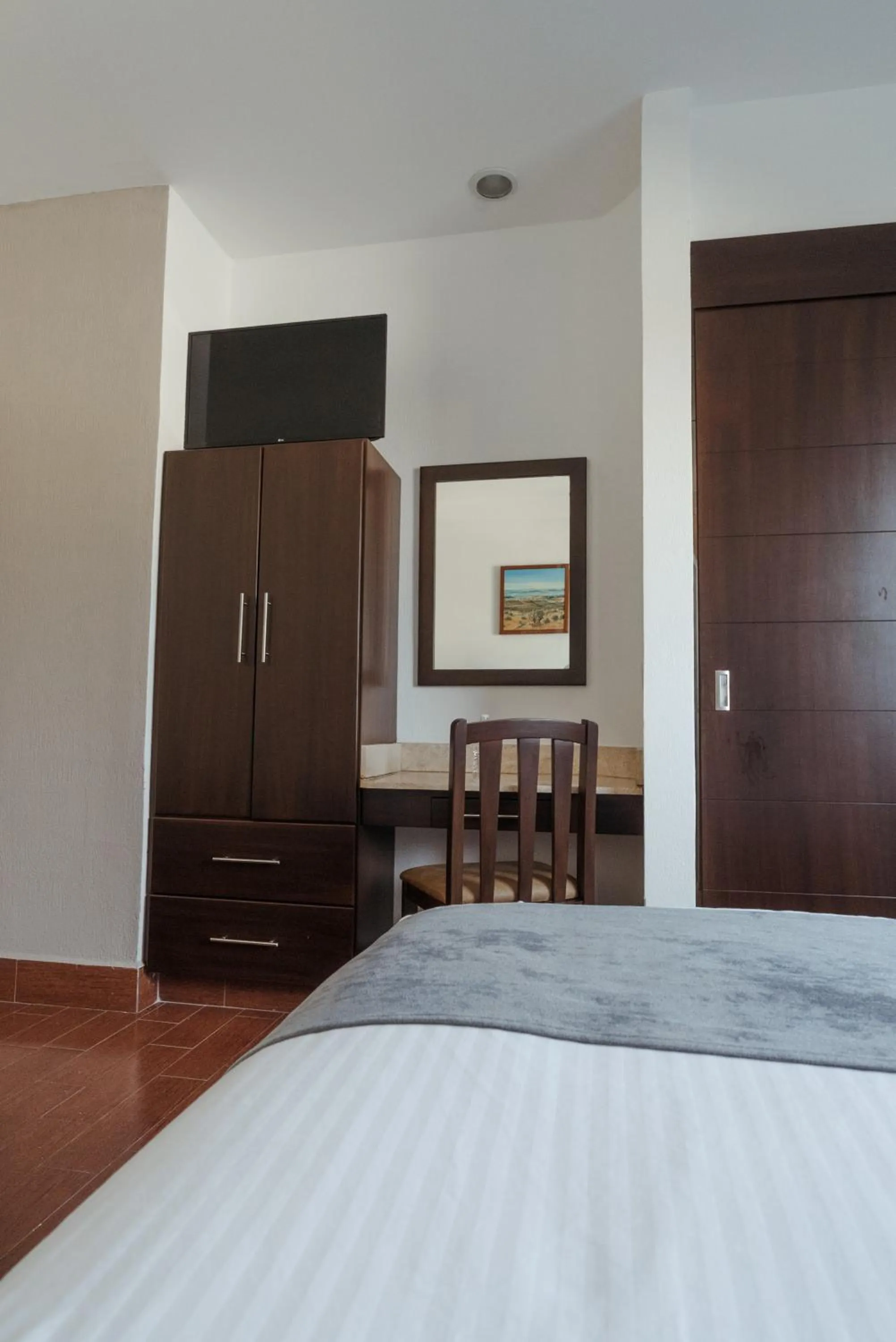 View (from property/room), Bed in Hoteles Unico Express