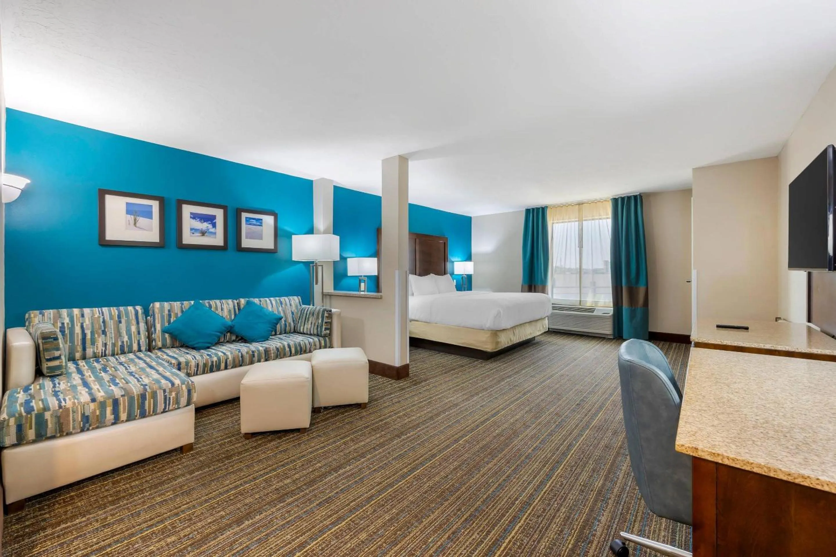 Bedroom, Bed in Comfort Suites of Las Cruces I-25 North