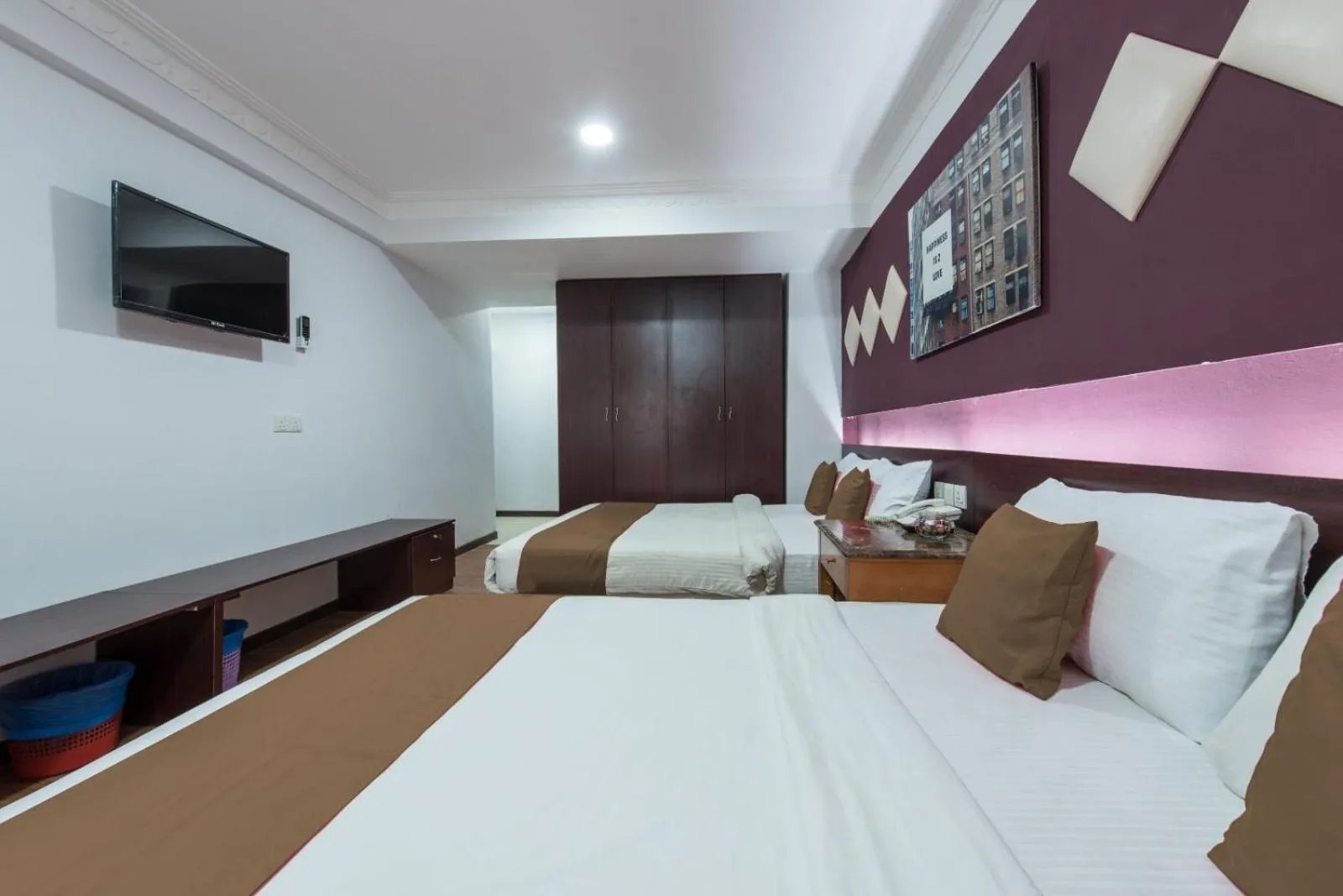Bed in Hotel grand orchard