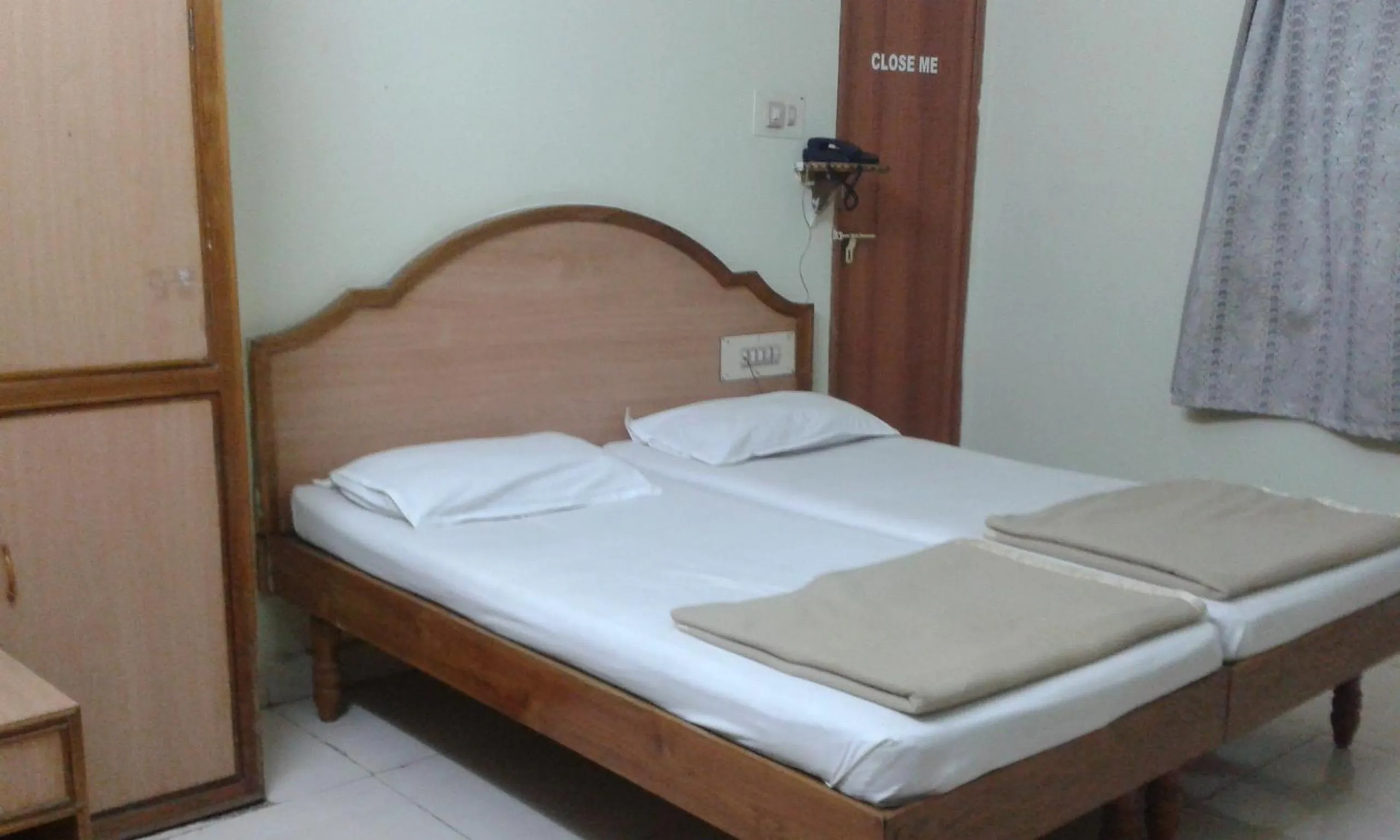 Bed in Hotel Agarala Residency