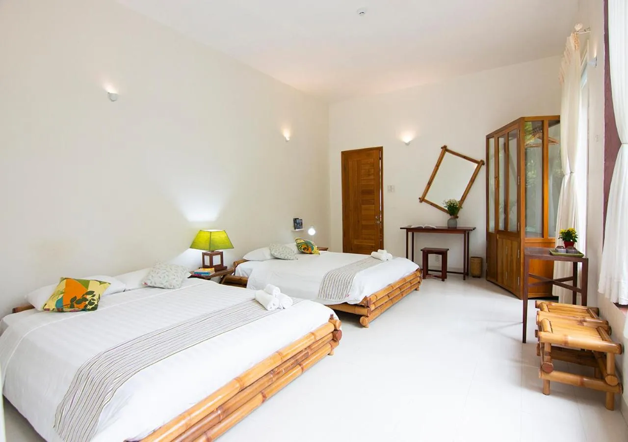 Bed in Lu Tan Residence