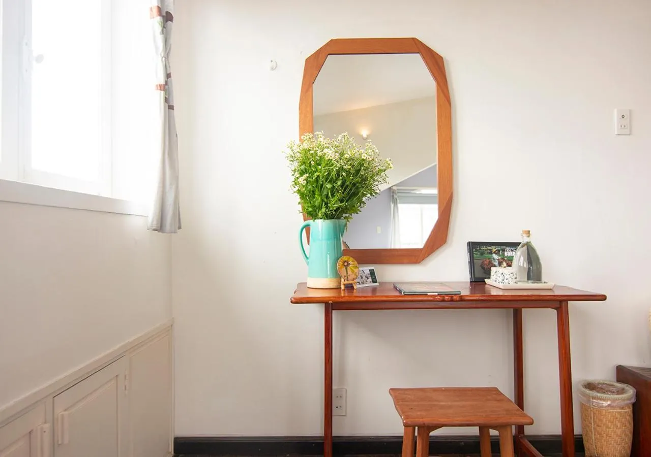 Seating area in Lu Tan Residence
