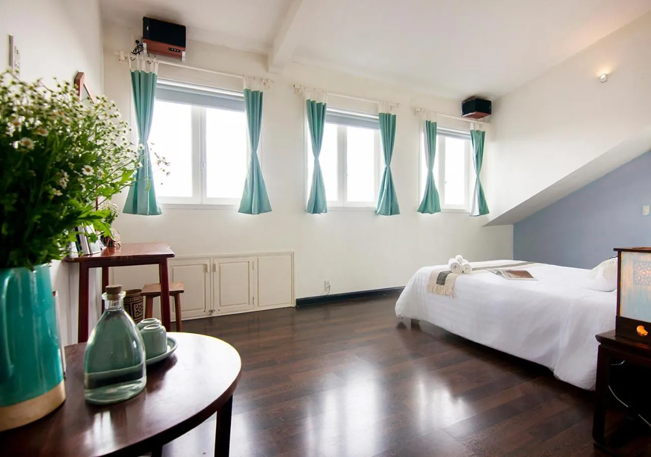 Bed in Lu Tan Residence