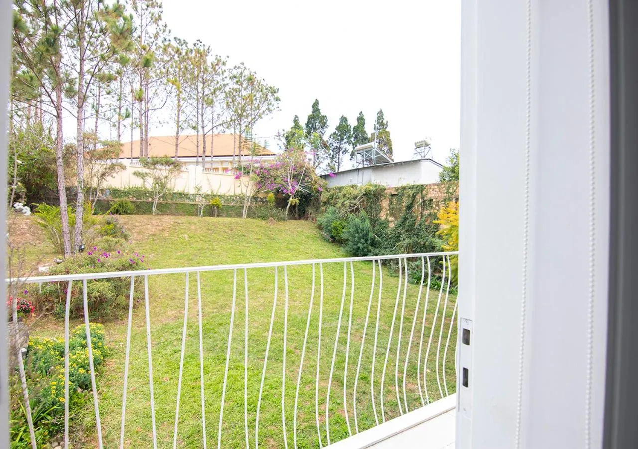 Garden in Lu Tan Residence