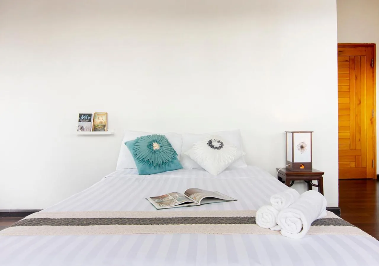 Bed in Lu Tan Residence