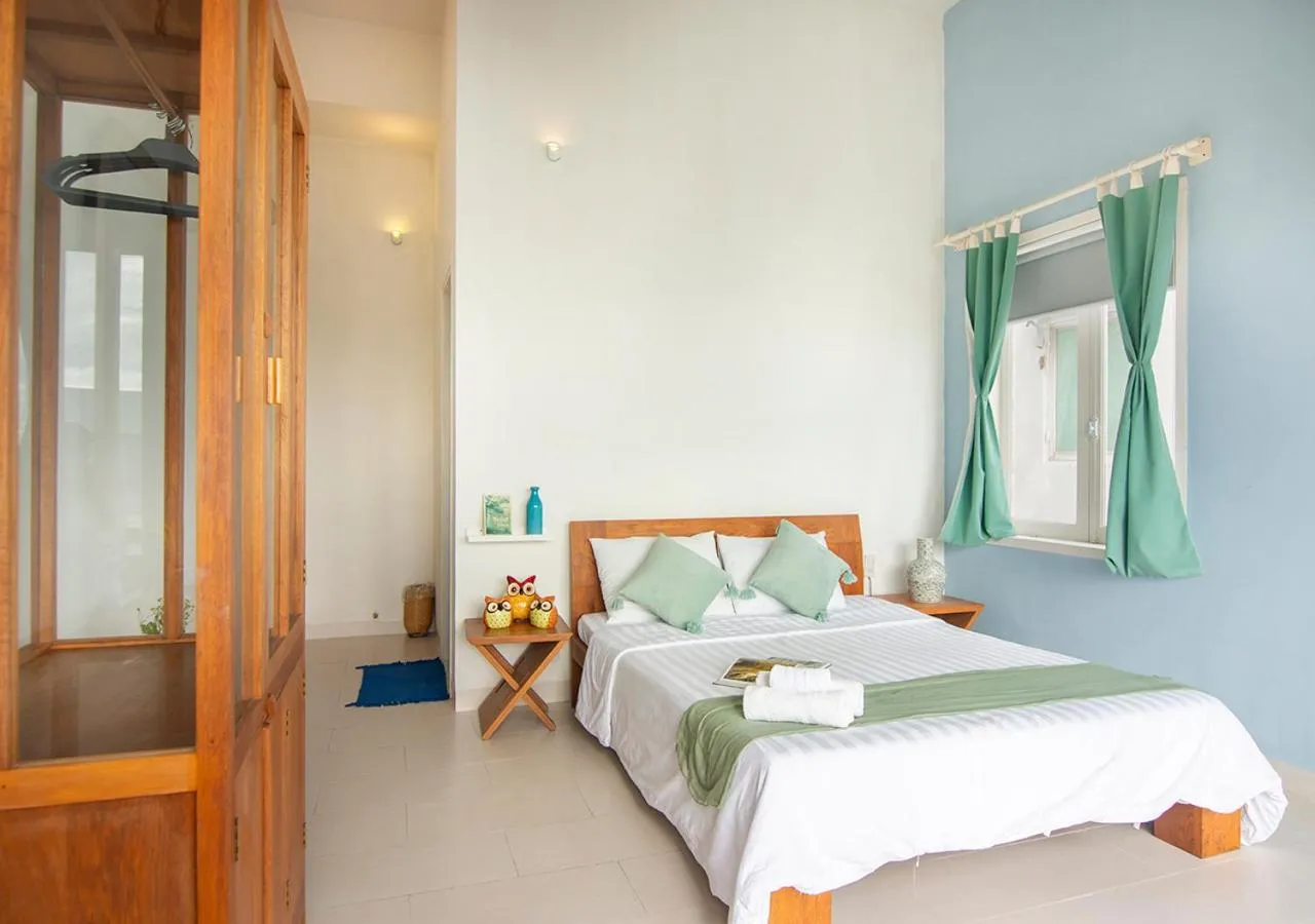 Bed in Lu Tan Residence