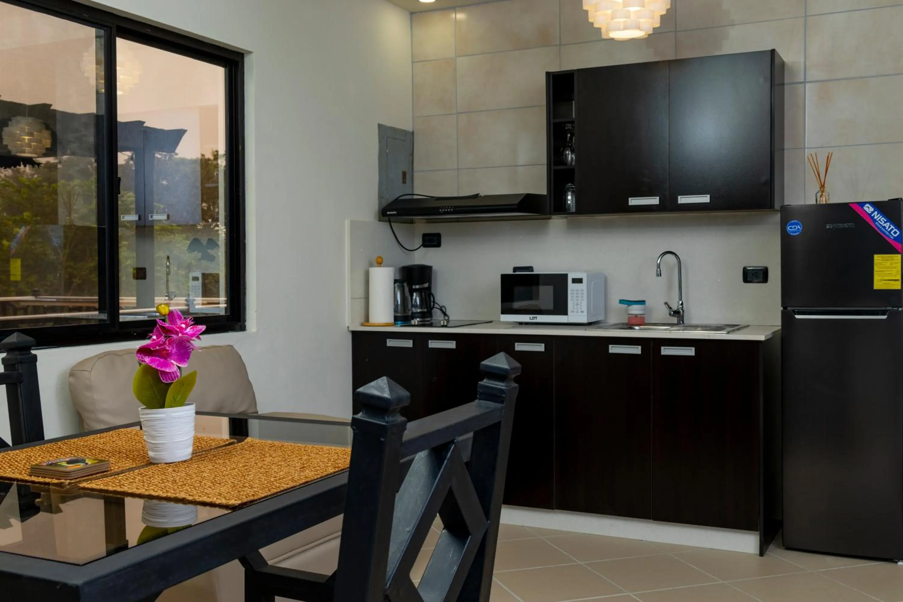 Coffee/tea facilities in Luxury Canyon Suites