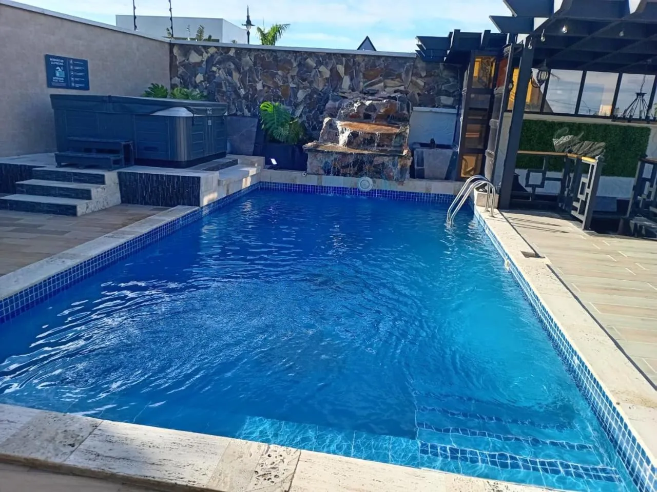 Swimming pool in Luxury Canyon Suites