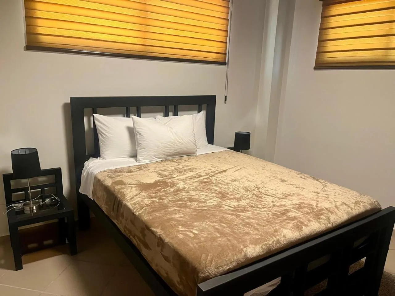 Bed in Luxury Canyon Suites