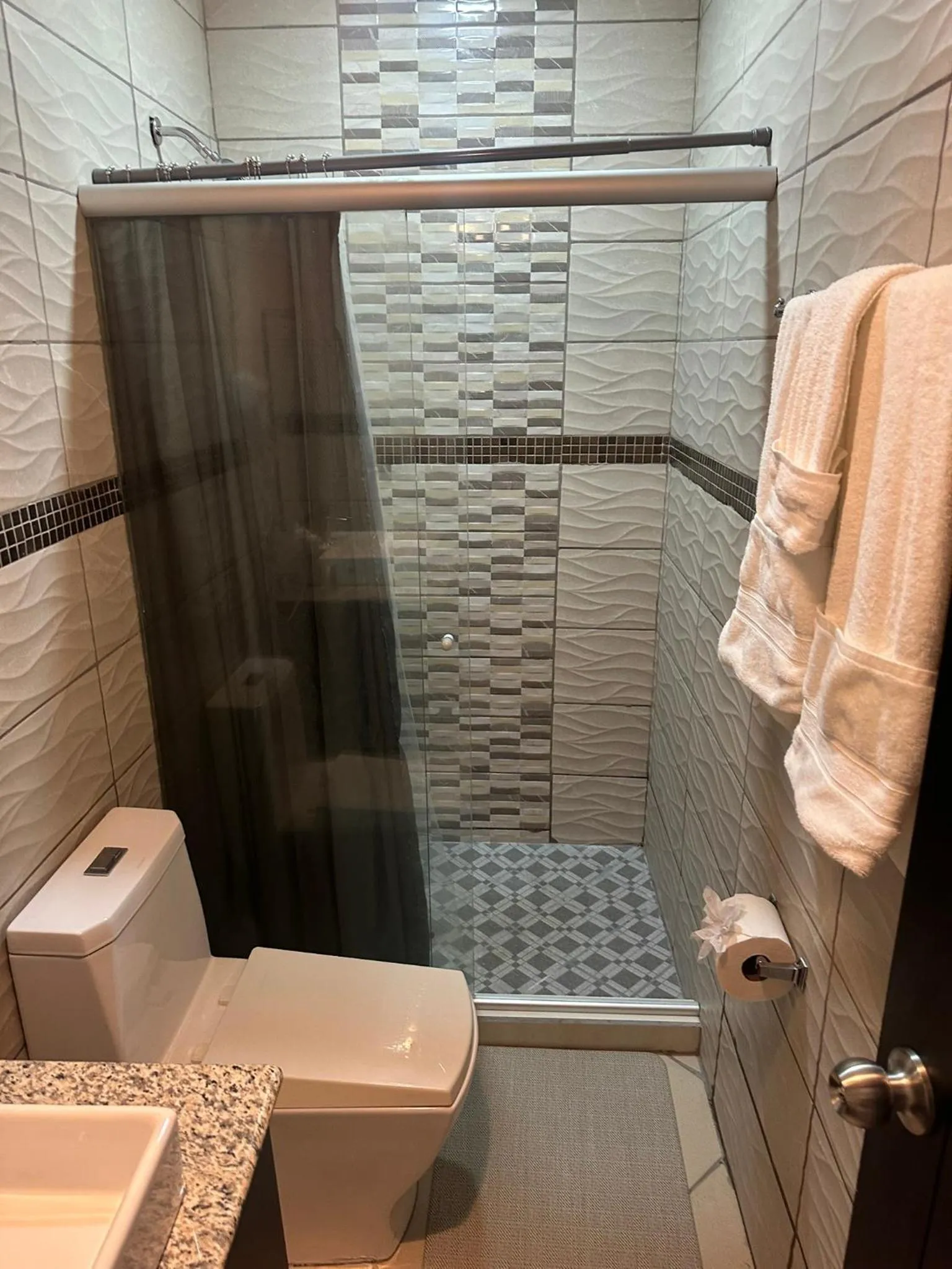 Shower in Luxury Canyon Suites