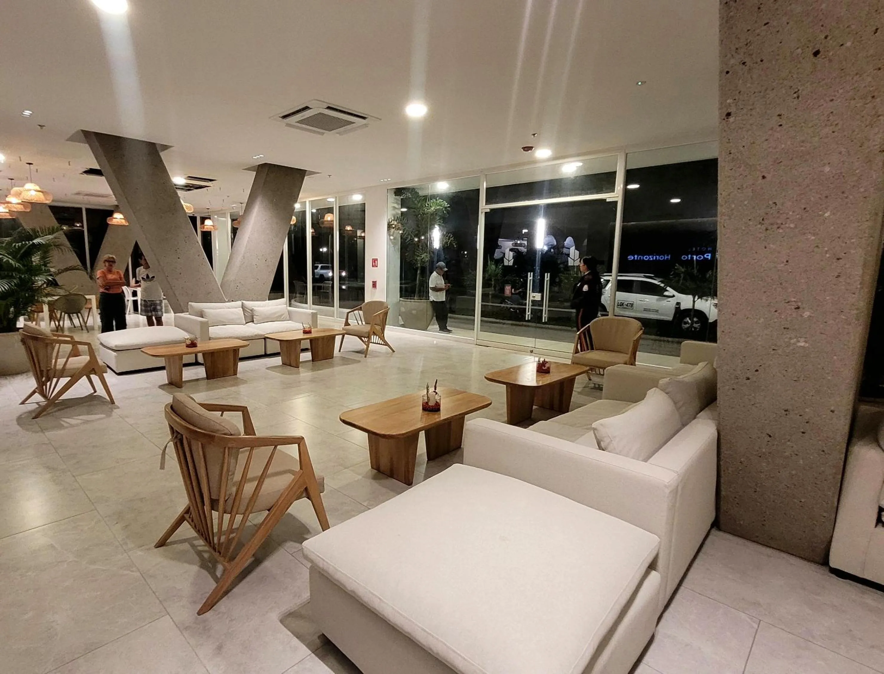 Property building in Hotel Porto Horizonte suite 1426