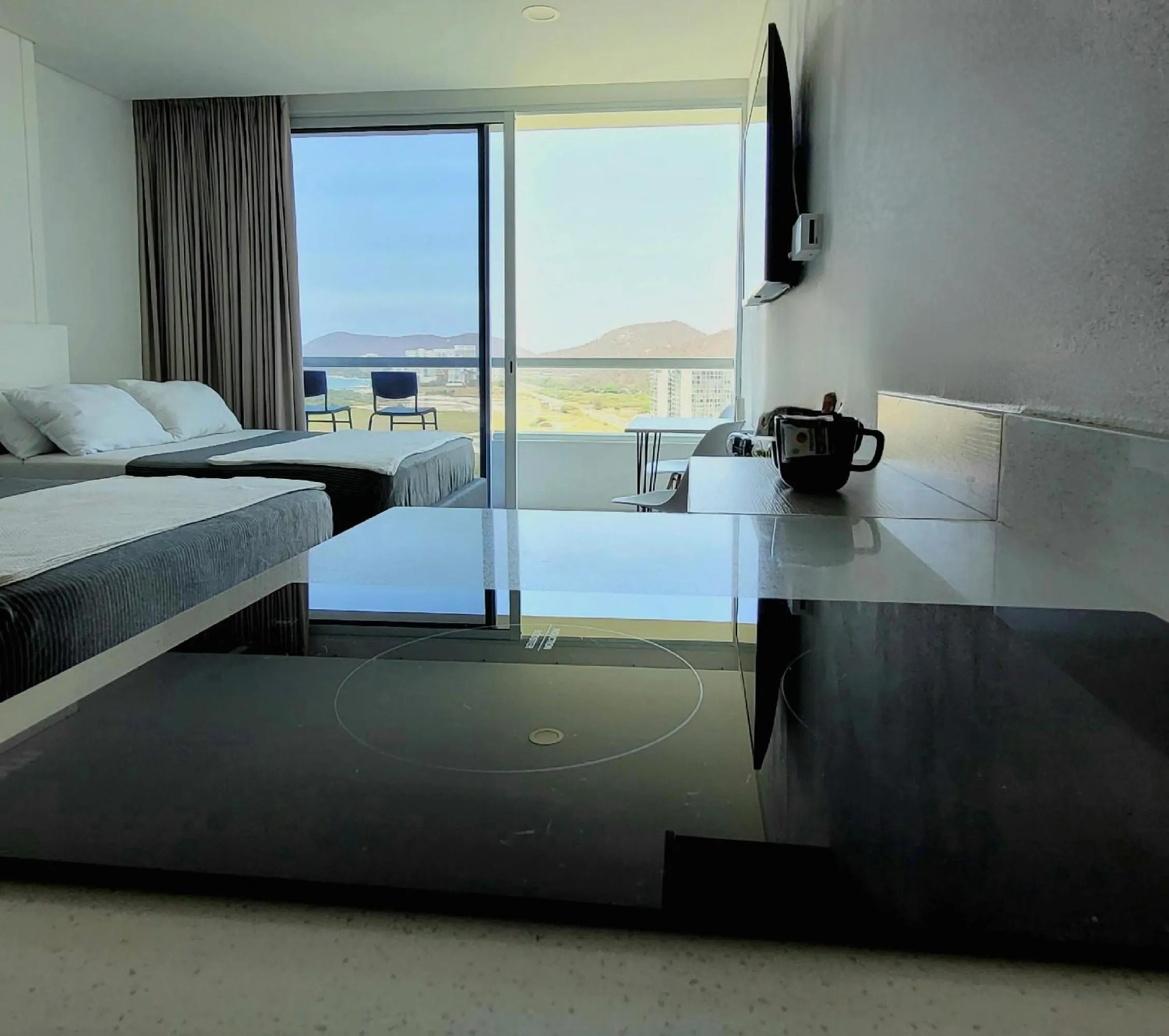 Bedroom, Bed in Hotel Porto Horizonte suite 1426