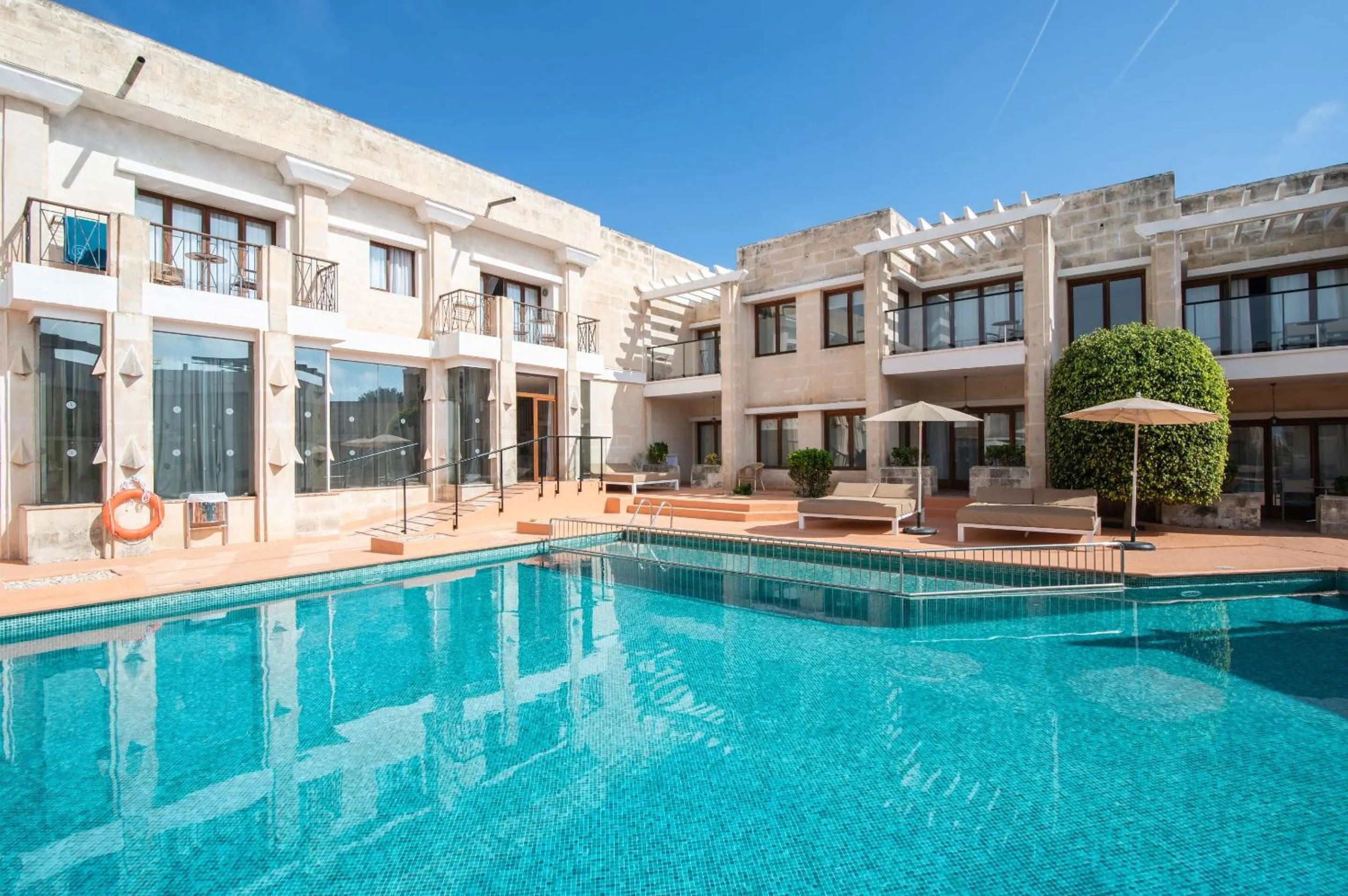 Swimming pool in Hotel Menorca Binibeca - Adults Recommended - by Pierre & Vacances Premium