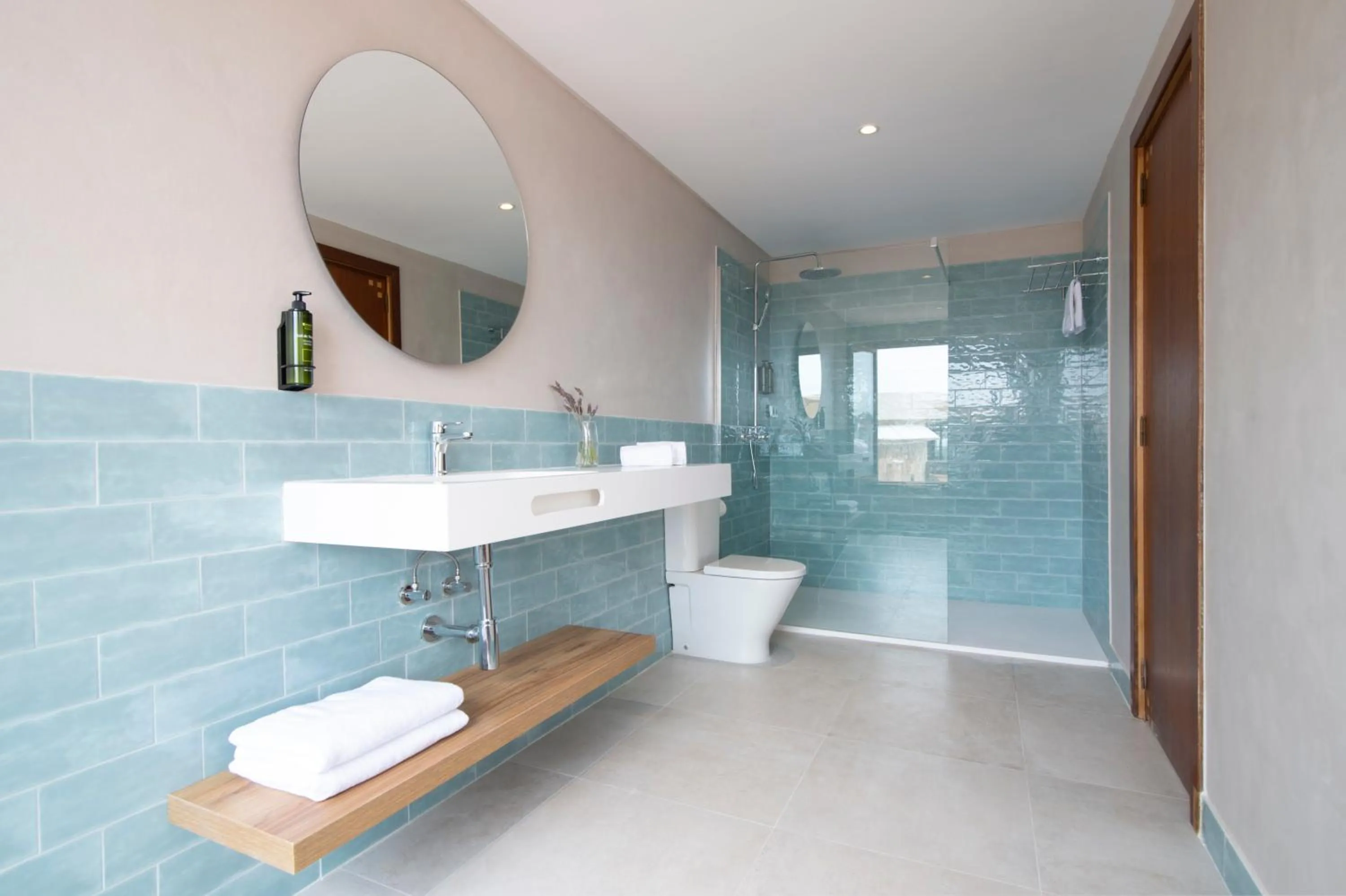 Bathroom in Hotel Menorca Binibeca - Adults Recommended - by Pierre & Vacances Premium