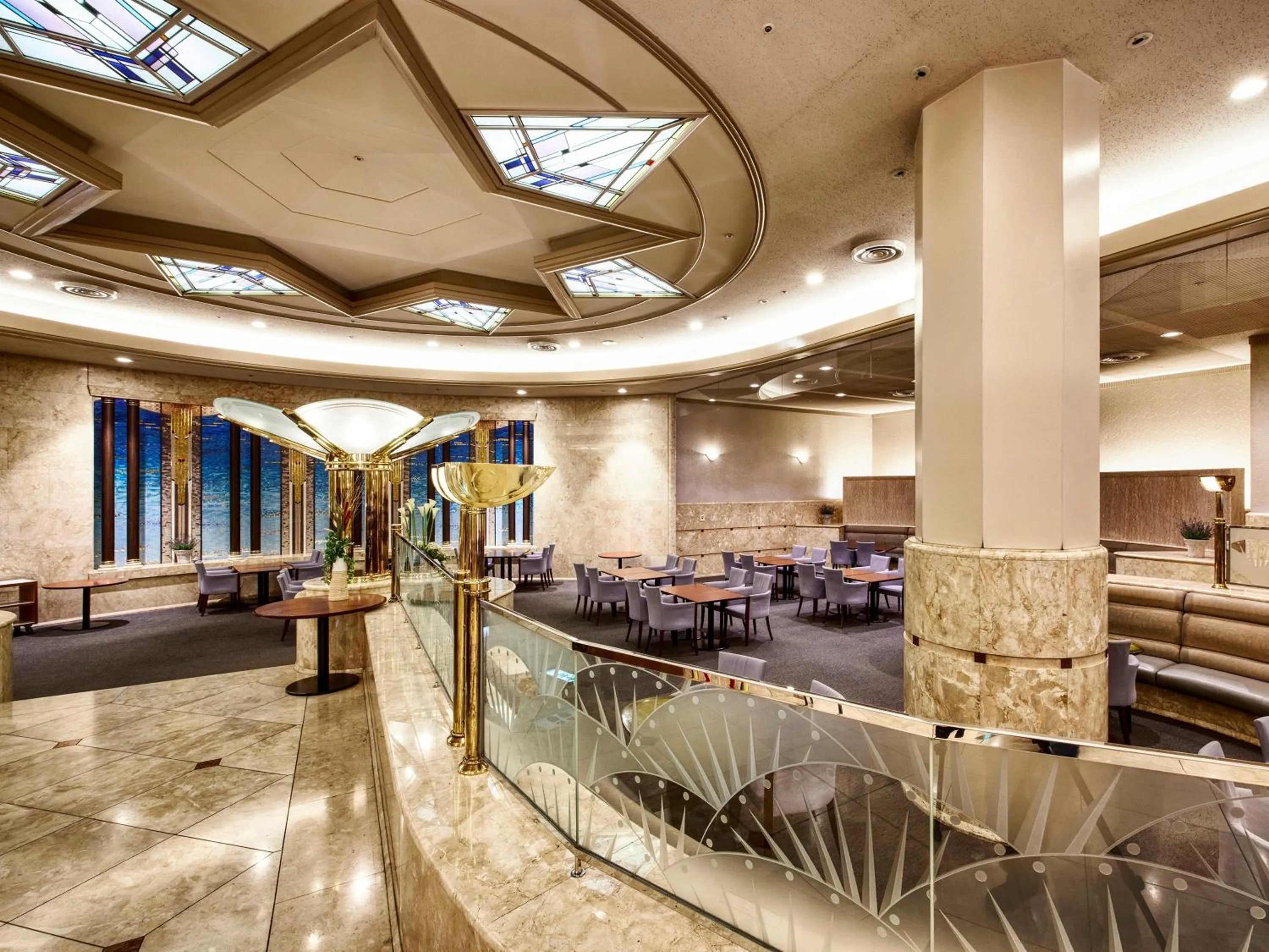 Lounge or bar in Royal Pines Hotel Chiba