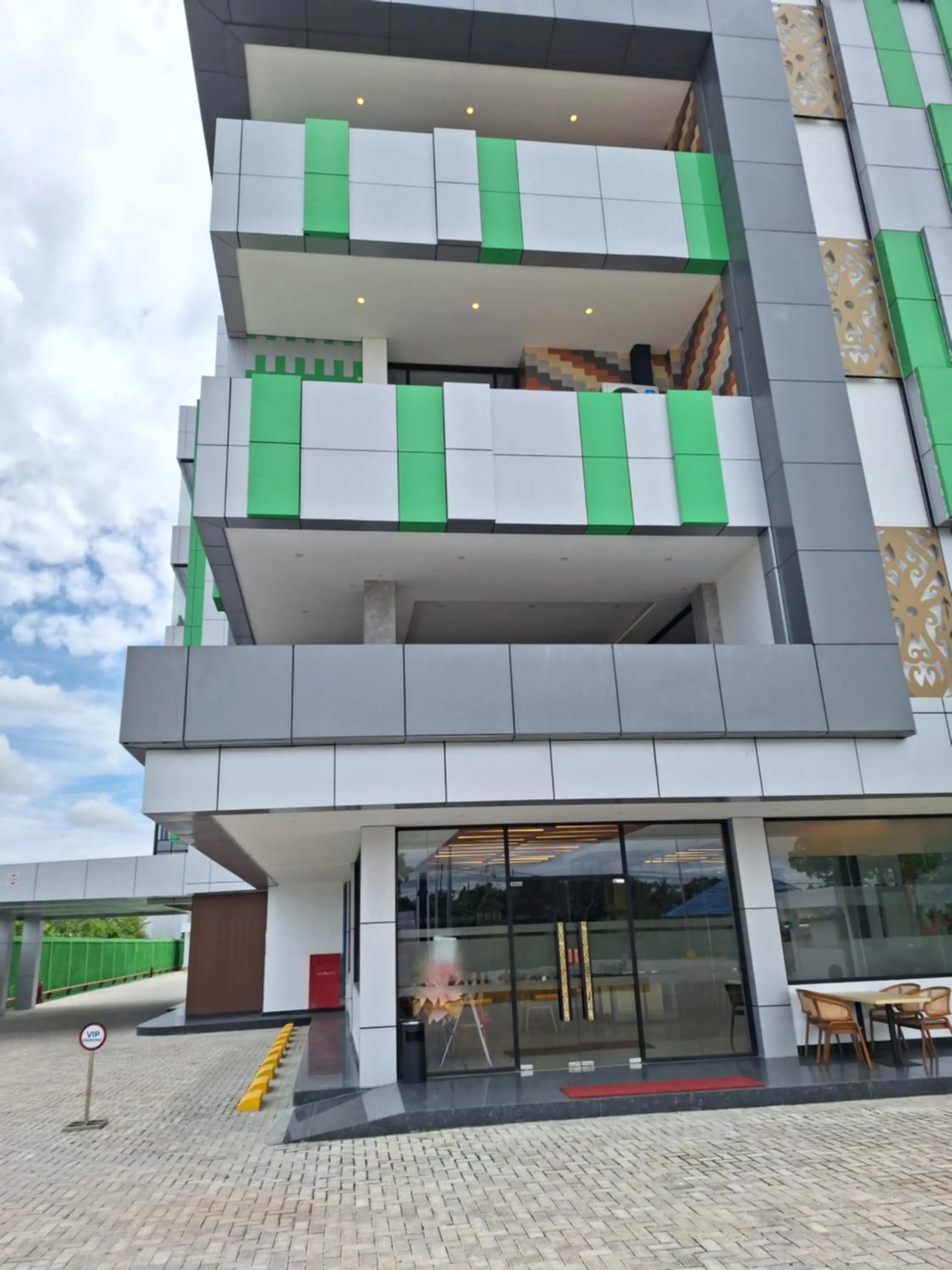 Property building in Alltrue Hotel Palangkaraya