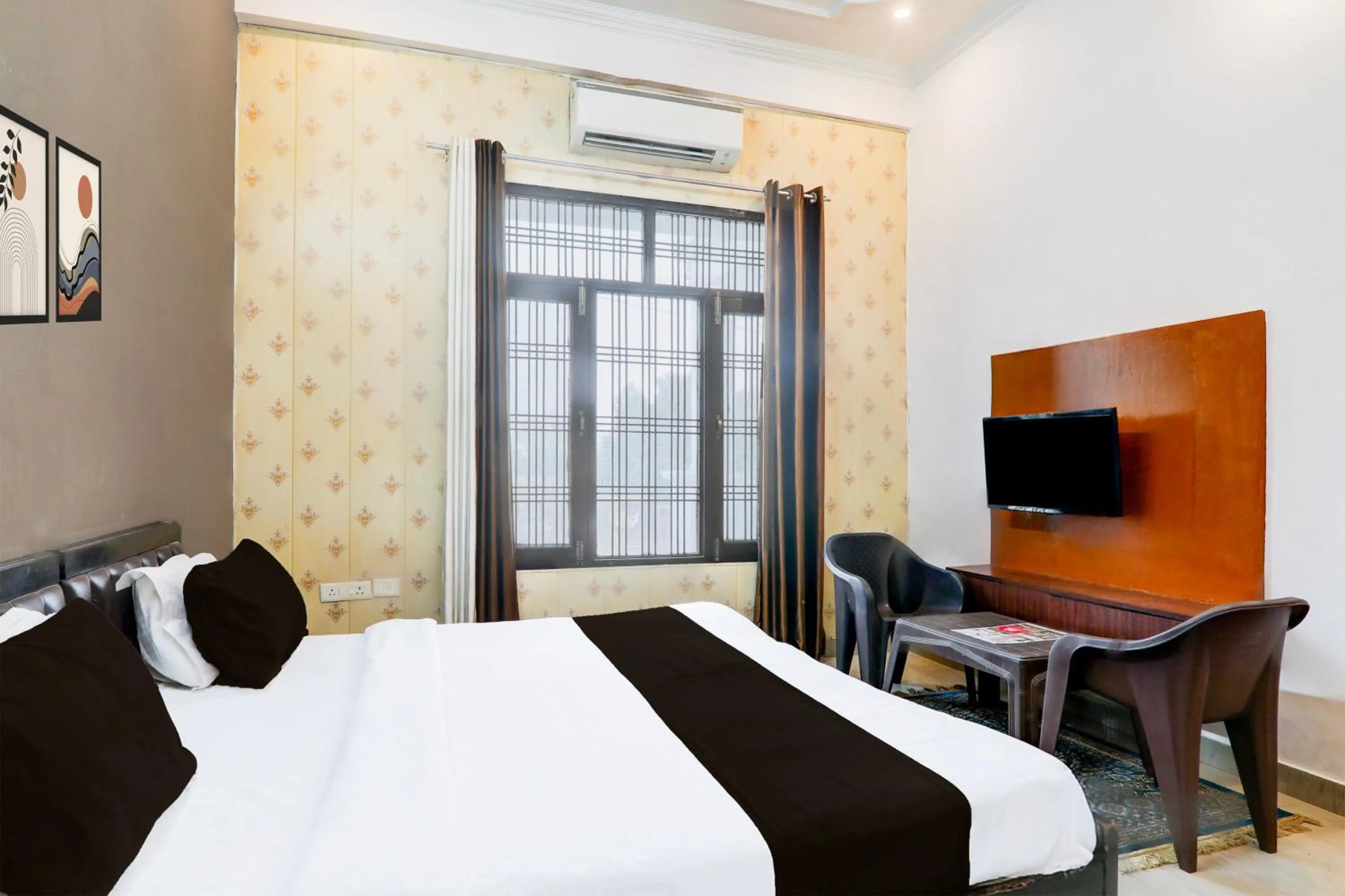 Bedroom, Bed in Hotel O IIDM ECO CENTRE