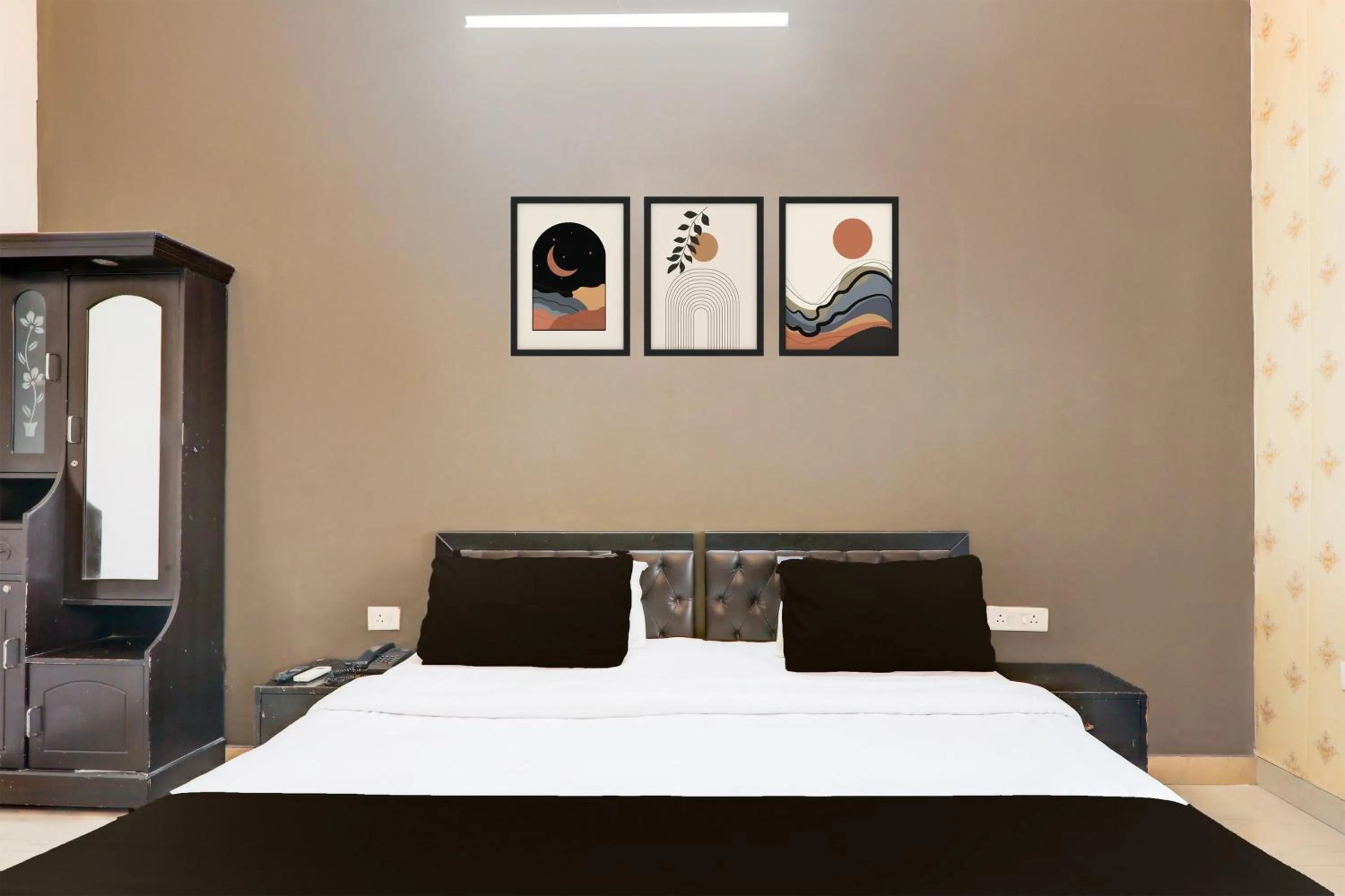 Bedroom, Bed in Hotel O IIDM ECO CENTRE