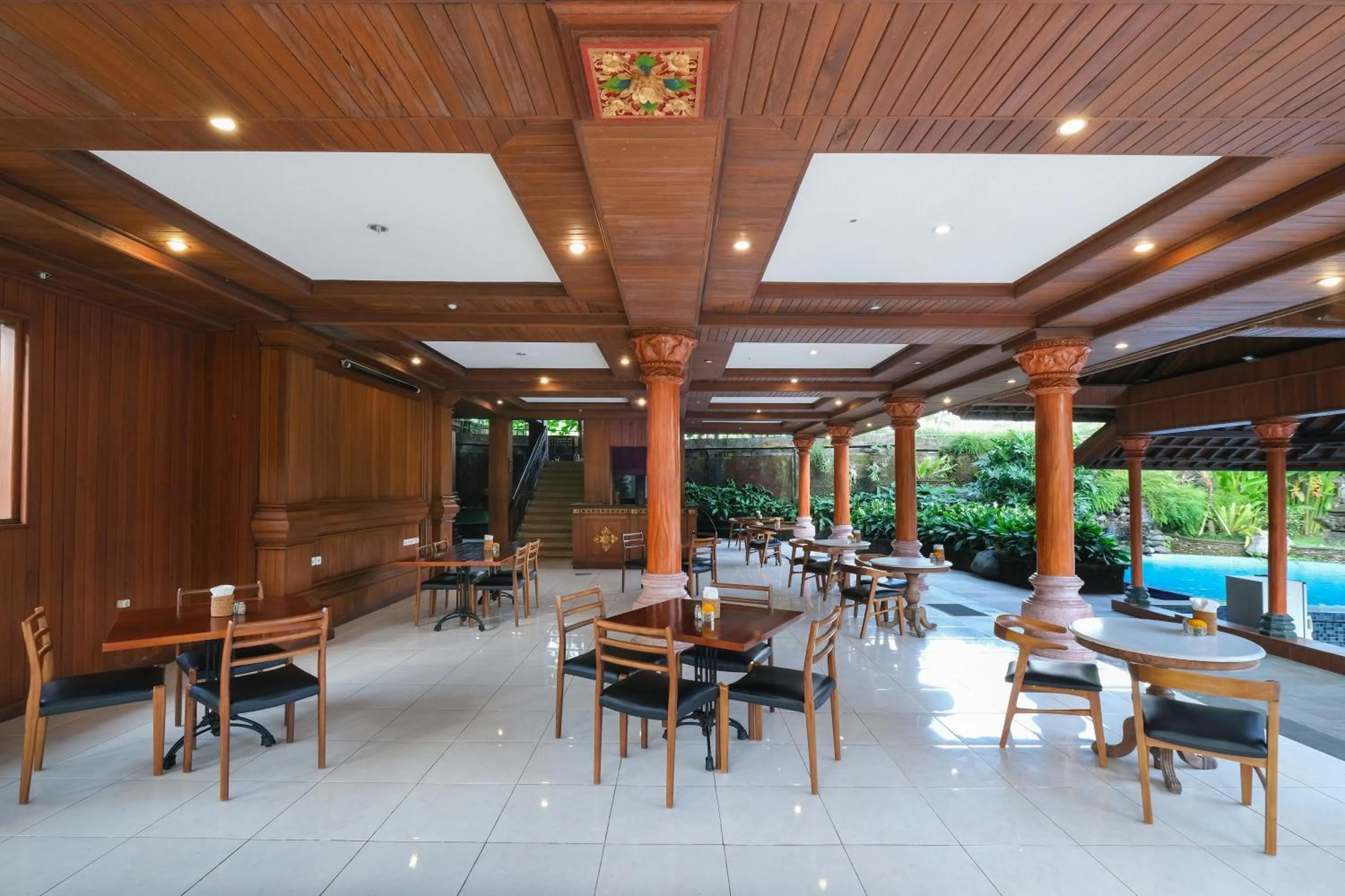 Restaurant/places to eat in Samujha Ubud Resort
