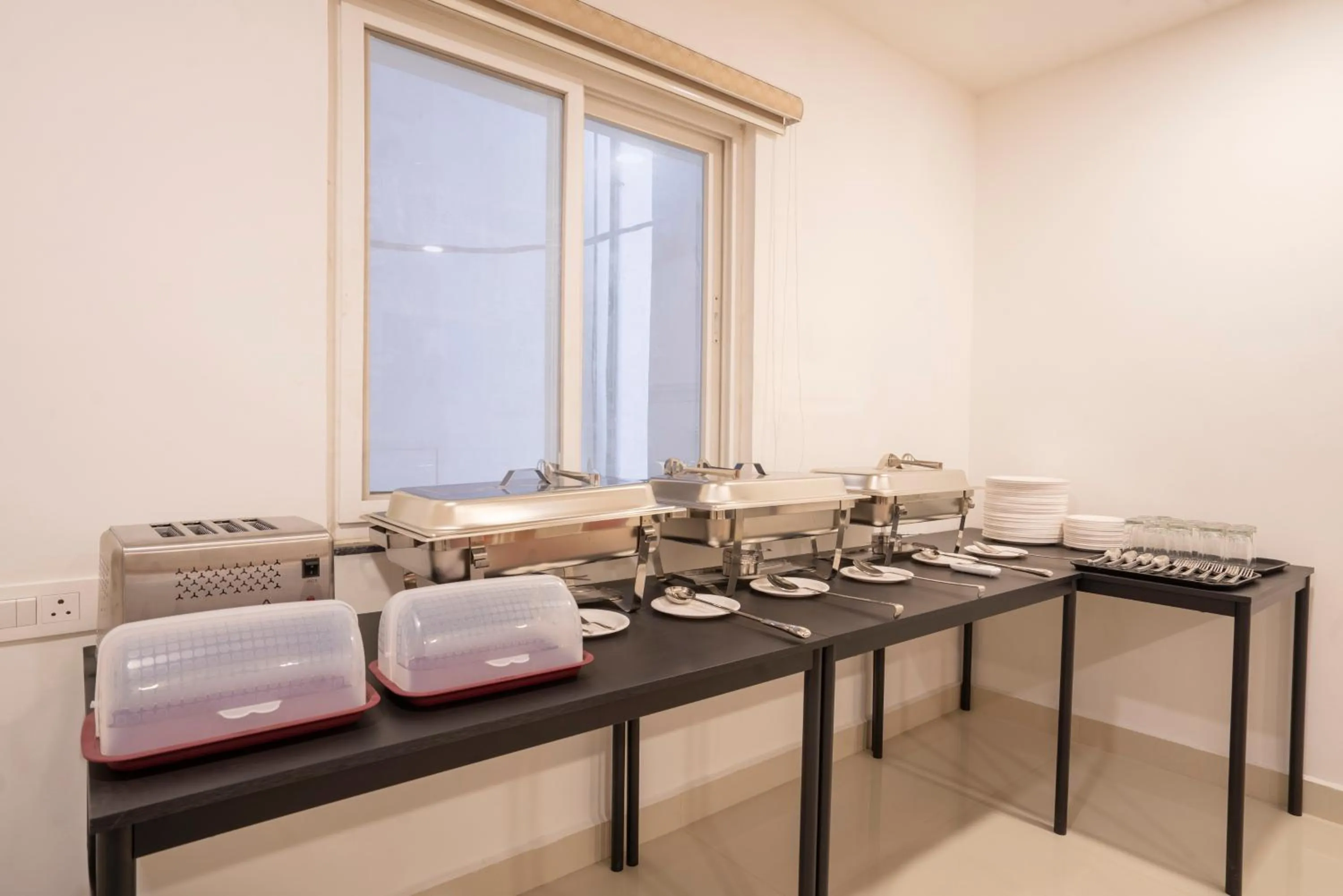 Breakfast in Treebo De Alphabet Gachibowli