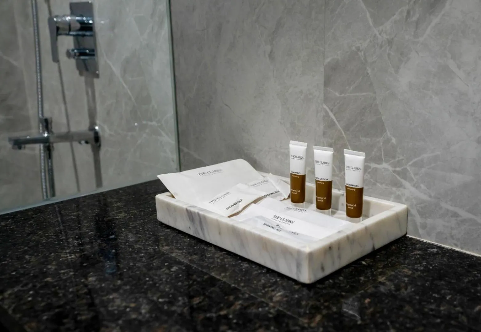 Bathroom in Clarks Inn Suites Agra Near Tajmahal