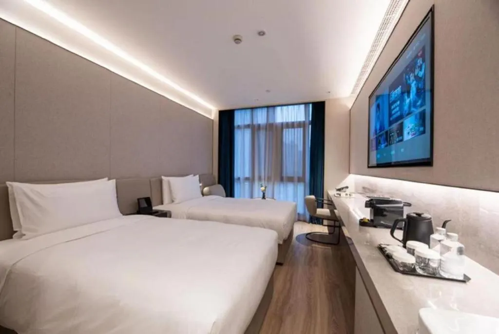 Bed in Orange crystal Shanghai Lujiazui Expo Center