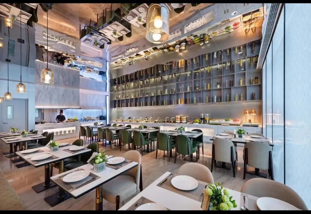 Restaurant/places to eat in Orange crystal Shanghai Lujiazui Expo Center