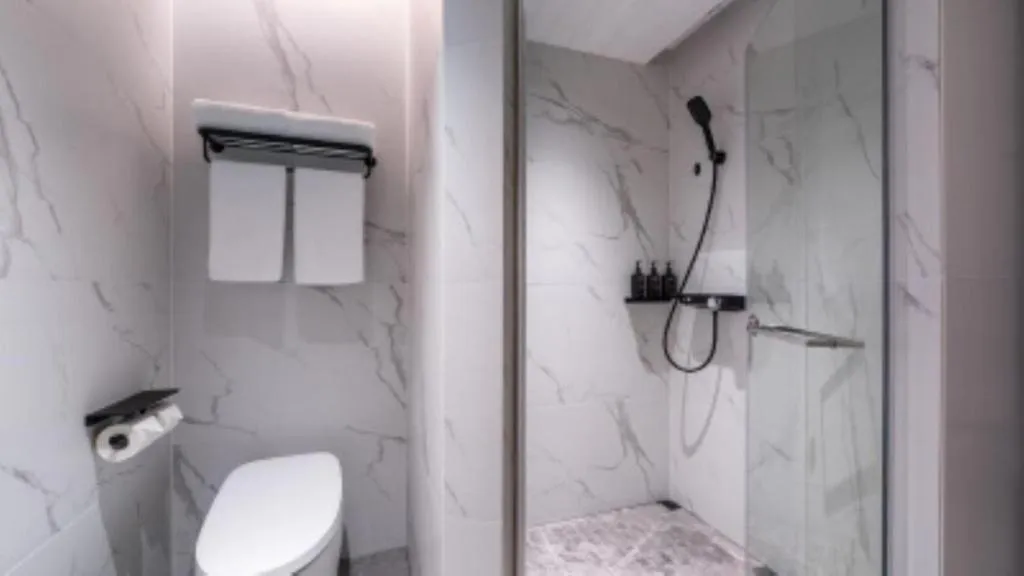 Orange crystal Shanghai Lujiazui Expo Center