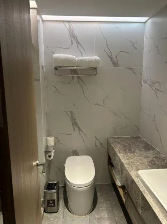 Orange crystal Shanghai Lujiazui Expo Center