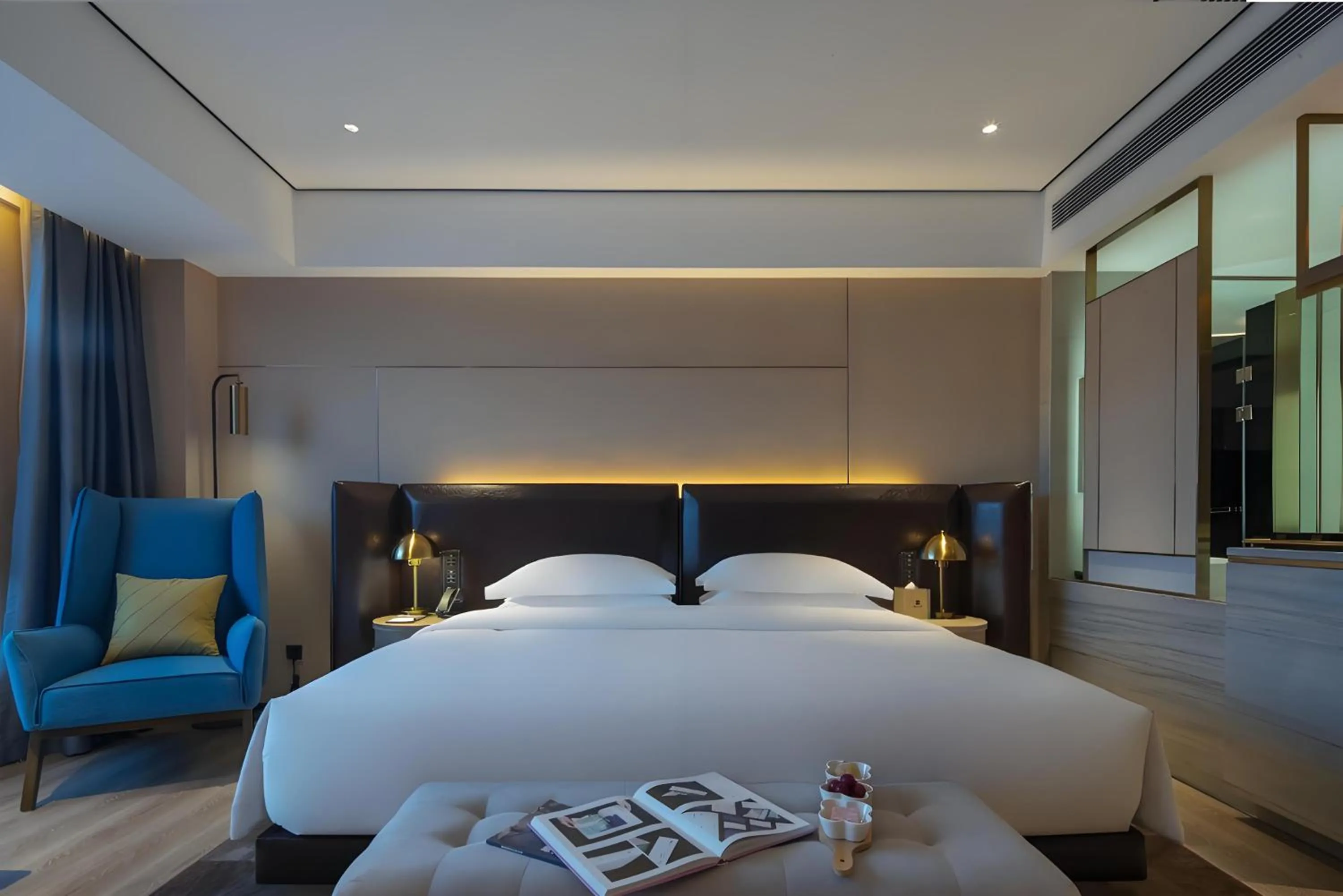 Bed in Lijiang Old Town Echarm Plus Hotel