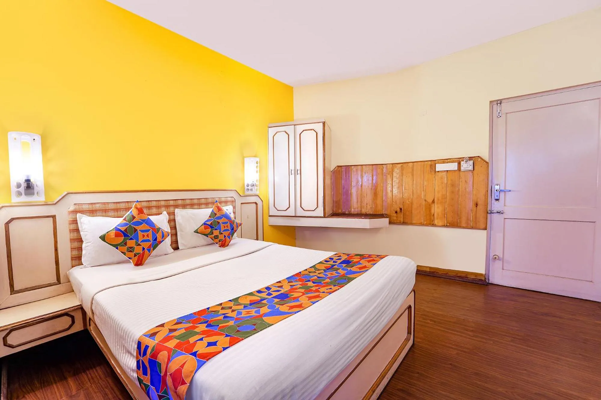 Bed in FabHotel JS Heritage