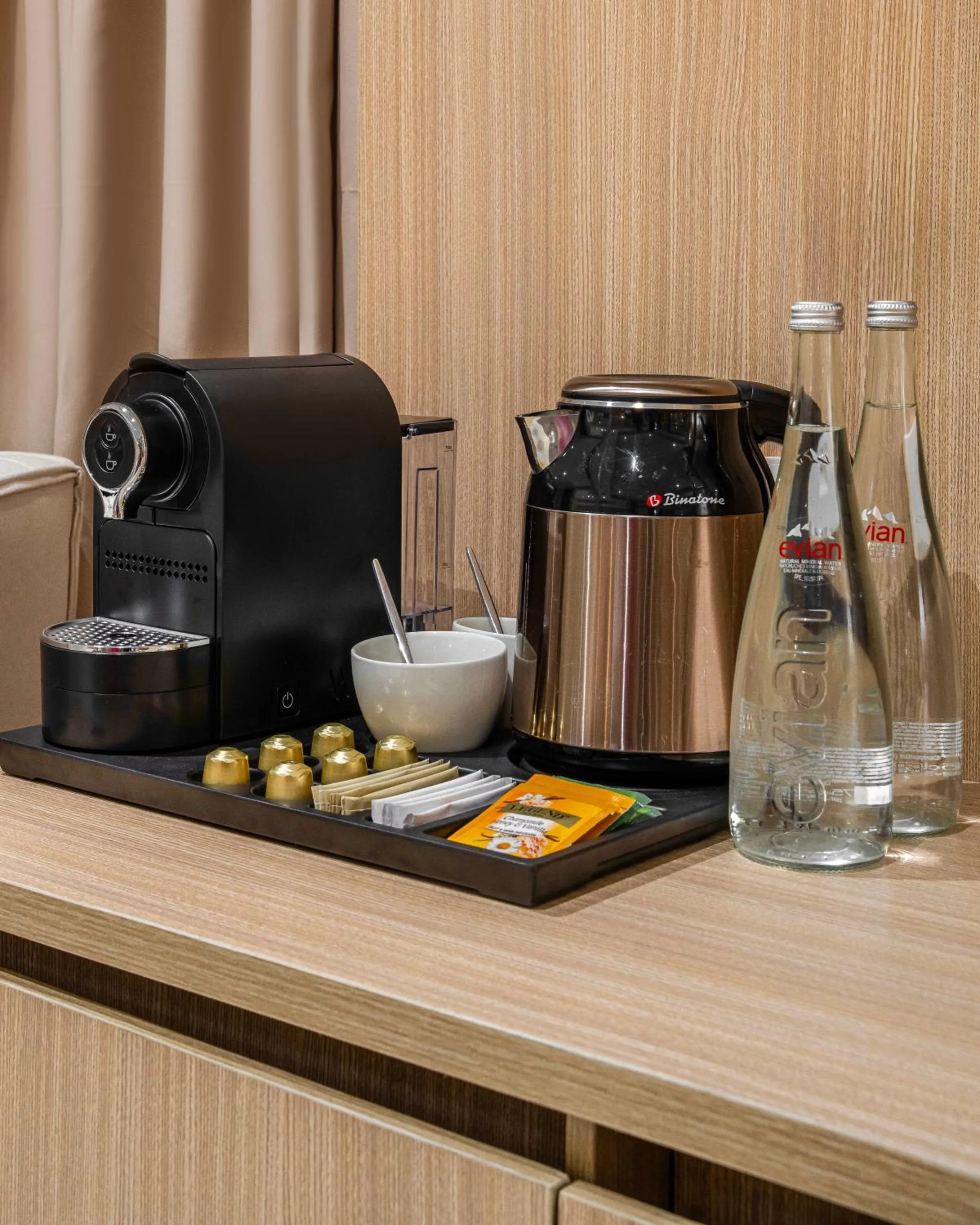 Coffee/tea facilities in George Residence TLC