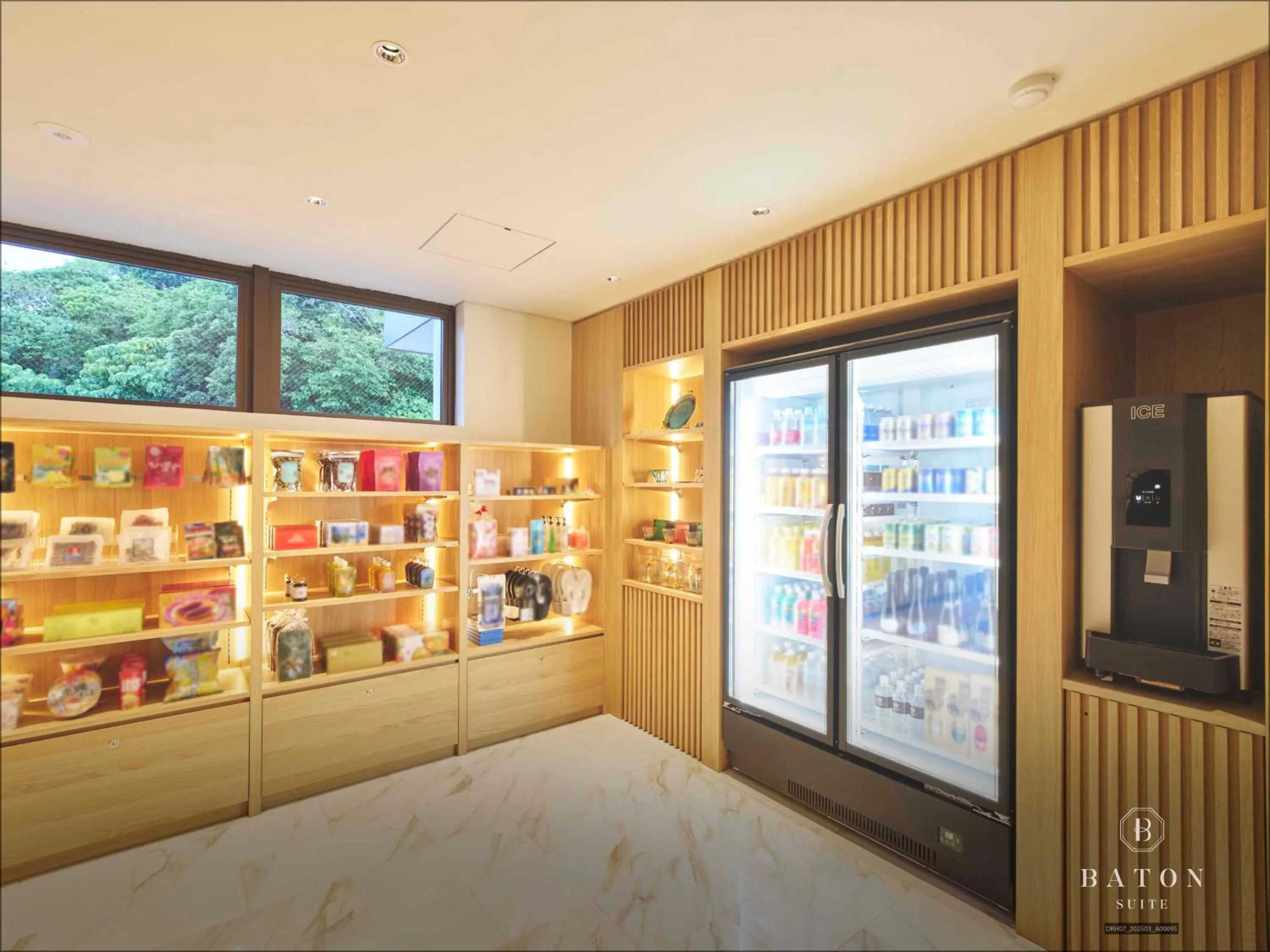 Shopping Area in BATON SUITE Okinawa-kourijima