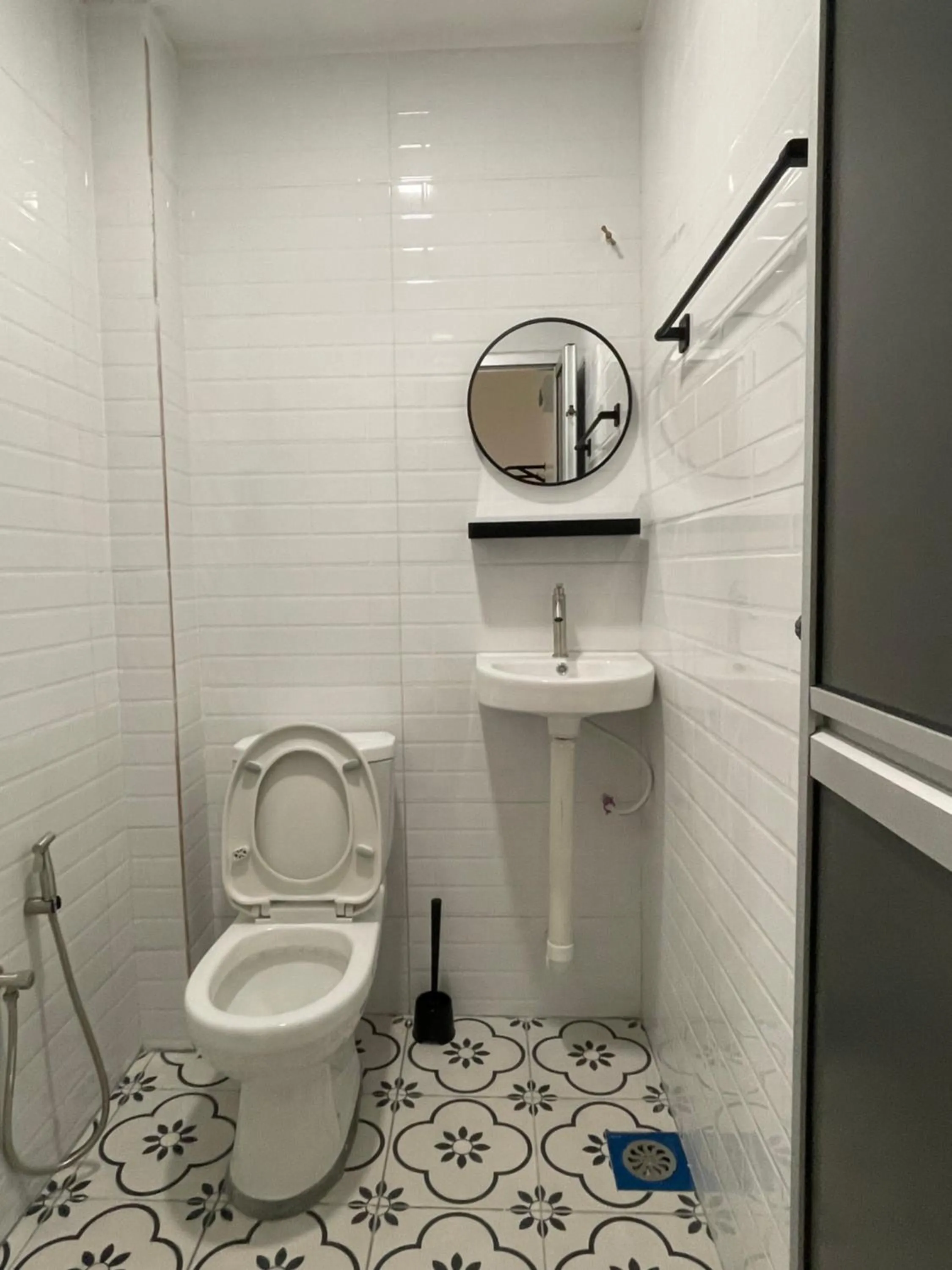 Shower in TDOZE Hotel