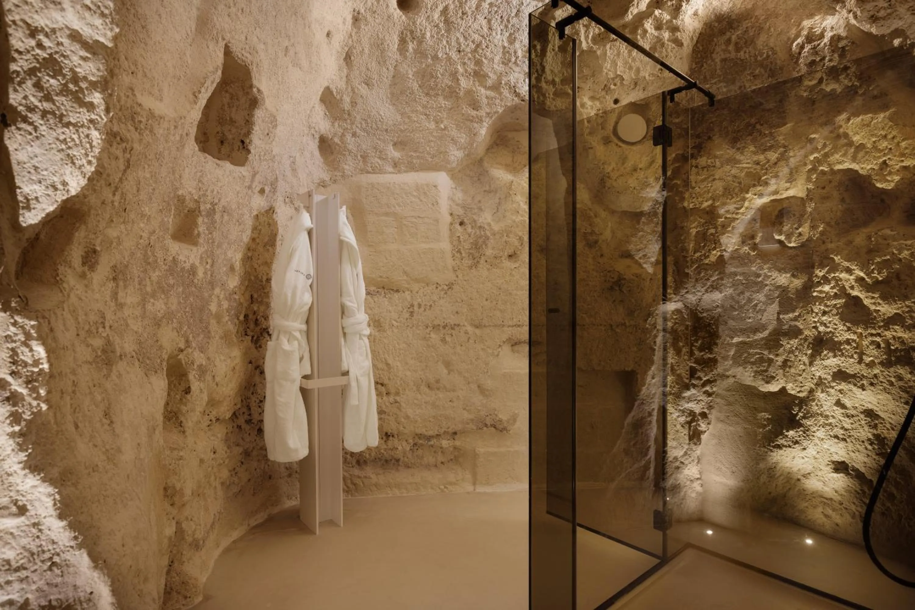 Shower in Vetera Matera