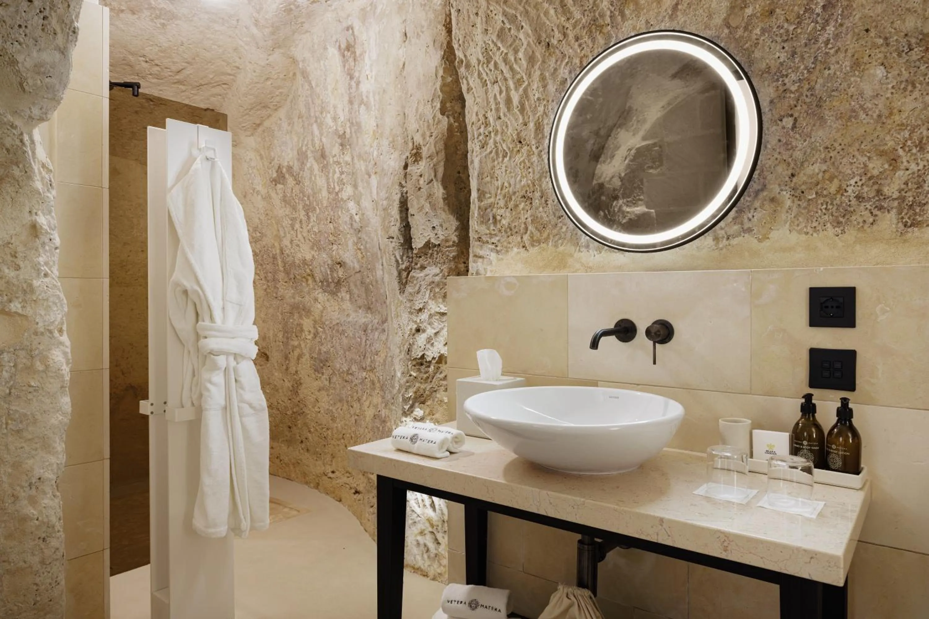 Shower in Vetera Matera