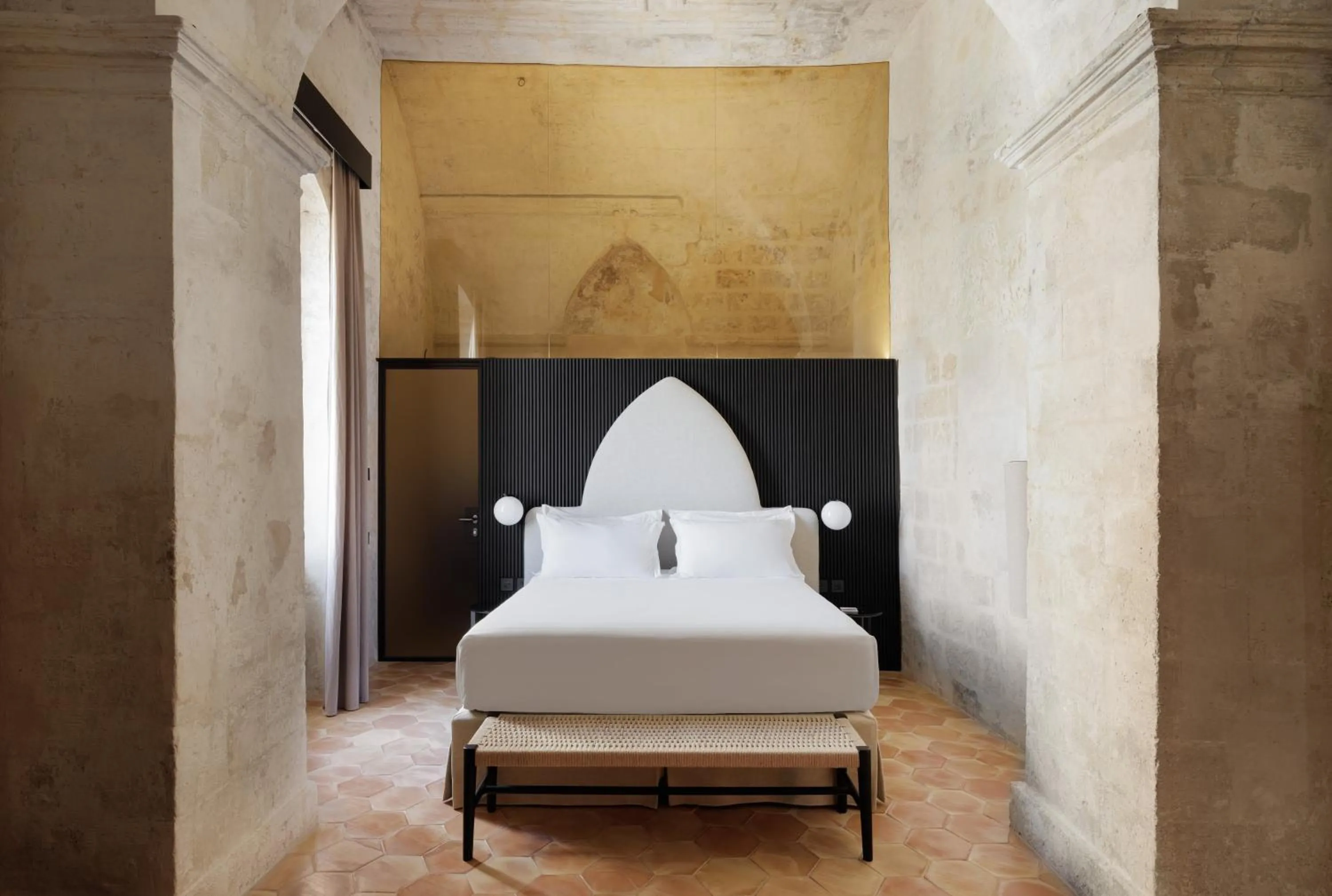 Bedroom, Bed in Vetera Matera
