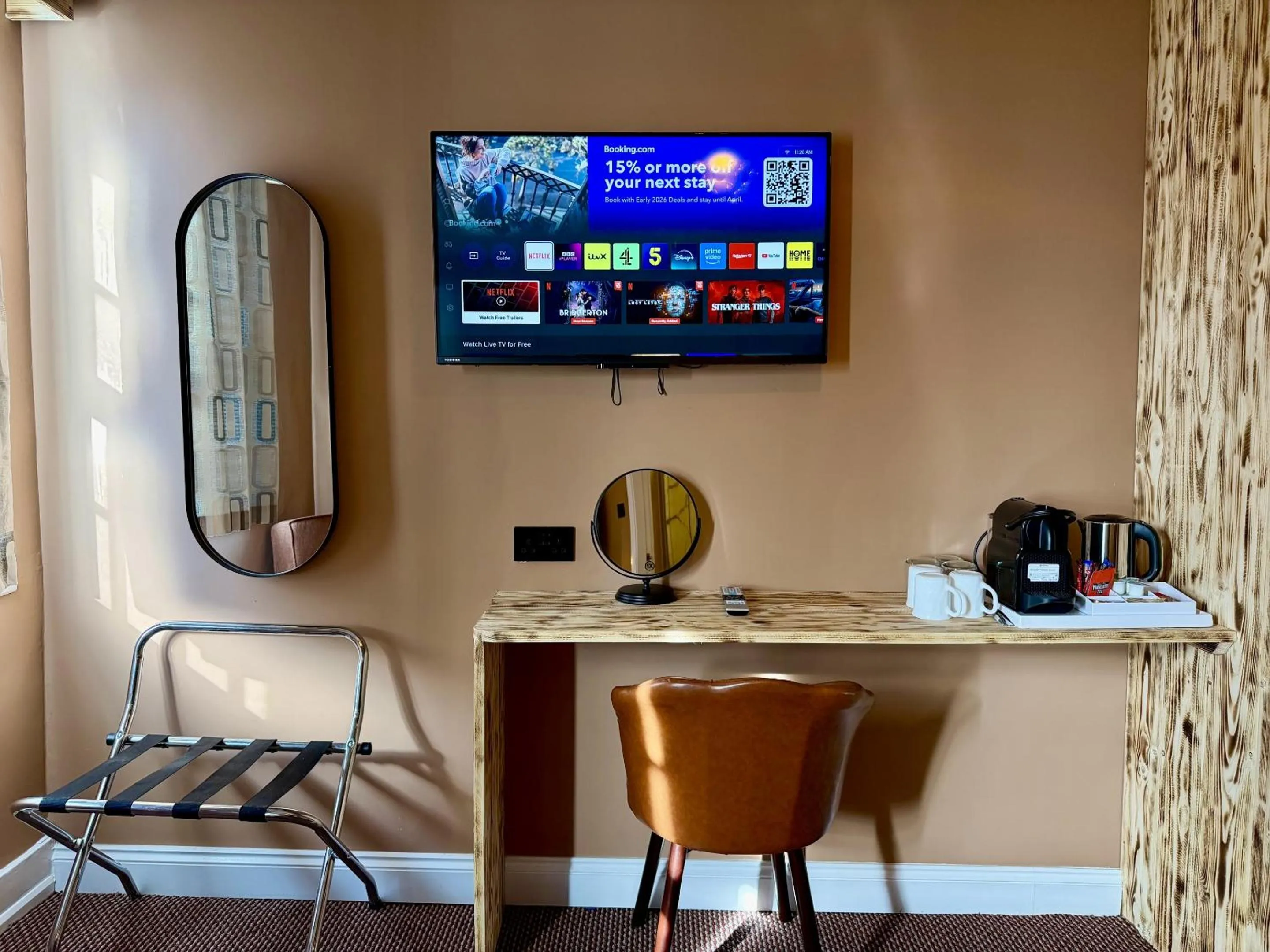 Bedroom in The Crescent Guest House